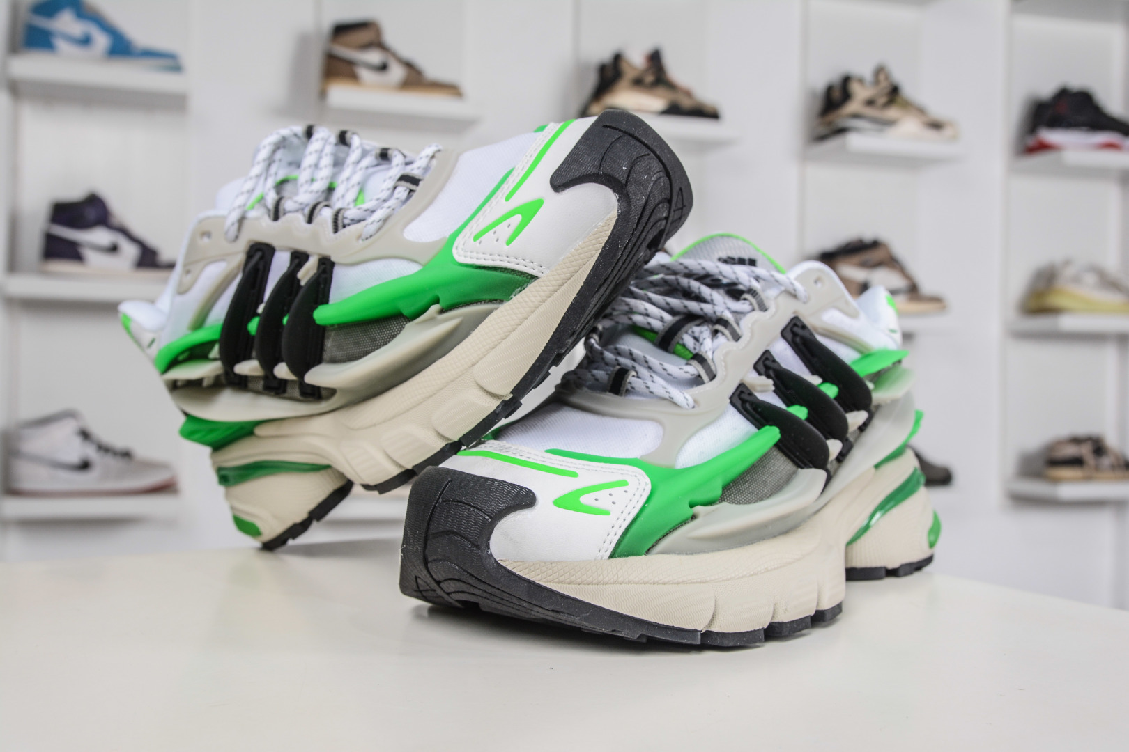 200 Pharrell Williams x Adidas Virgina AdiJellyfish 阿迪之星水母系列系列低帮老爹风复古透气缓震休闲运动慢跑鞋 JP9260-Chinese UA Cheap High Quatity Brand Clothes Bags handbags Sneakers wholesale wholesaler seller from China Factory suppliers Fashion Clothing Shoes best Quality Beautiful Price 200 Pharrell Williams x Adidas Virgina AdiJellyfish 阿迪之星水母系列系列低帮老爹风复古透气缓震休闲运动慢跑鞋 JP9260