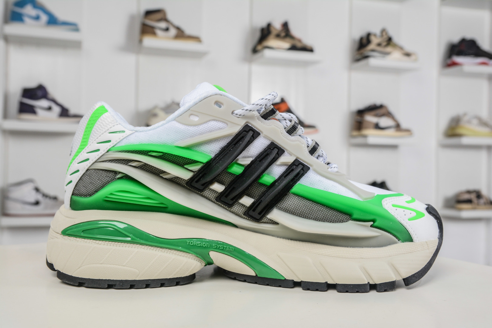 200 Pharrell Williams x Adidas Virgina AdiJellyfish 阿迪之星水母系列系列低帮老爹风复古透气缓震休闲运动慢跑鞋 JP9260-Chinese UA Cheap High Quatity Brand Clothes Bags handbags Sneakers wholesale wholesaler seller from China Factory suppliers Fashion Clothing Shoes best Quality Beautiful Price 200 Pharrell Williams x Adidas Virgina AdiJellyfish 阿迪之星水母系列系列低帮老爹风复古透气缓震休闲运动慢跑鞋 JP9260
