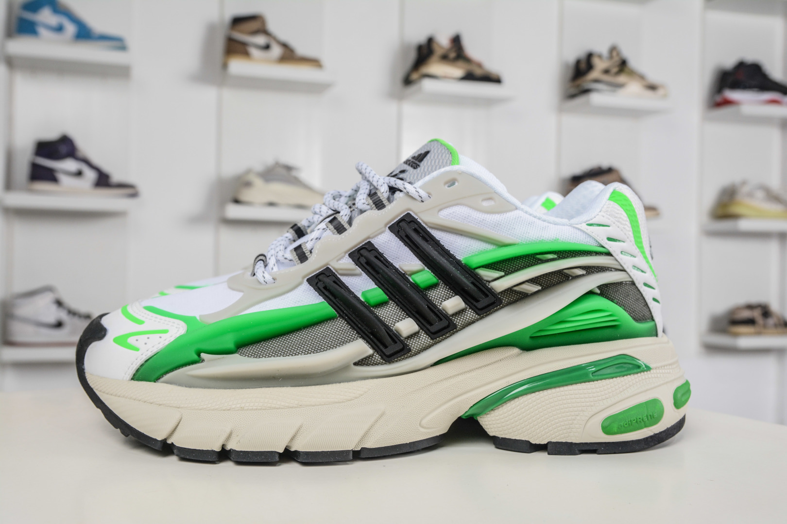 200 Pharrell Williams x Adidas Virgina AdiJellyfish 阿迪之星水母系列系列低帮老爹风复古透气缓震休闲运动慢跑鞋 JP9260-Chinese UA Cheap High Quatity Brand Clothes Bags handbags Sneakers wholesale wholesaler seller from China Factory suppliers Fashion Clothing Shoes best Quality Beautiful Price 200 Pharrell Williams x Adidas Virgina AdiJellyfish 阿迪之星水母系列系列低帮老爹风复古透气缓震休闲运动慢跑鞋 JP9260