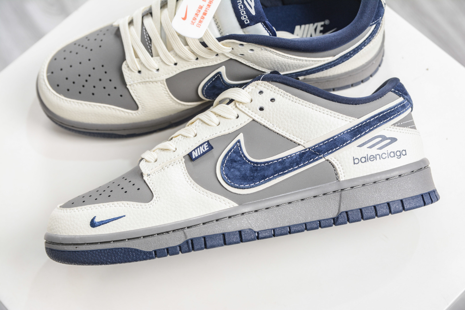 270 Nike SB Dunk Low x Balenciaga 巴黎世家联名-米灰深蓝 TX1688-020-Chinese UA Cheap High Quatity Brand Clothes Bags handbags Sneakers wholesale wholesaler seller from China Factory suppliers Fashion Clothing Shoes best Quality Beautiful Price 270 Nike SB Dunk Low x Balenciaga 巴黎世家联名-米灰深蓝 TX1688-020