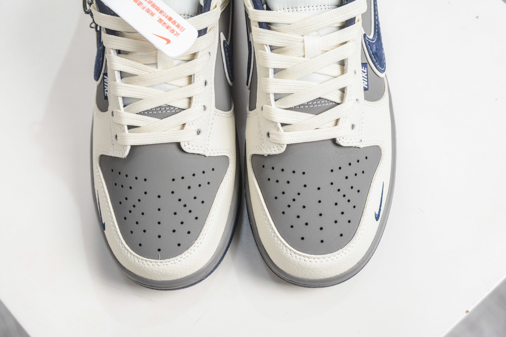 270 Nike SB Dunk Low x Balenciaga 巴黎世家联名-米灰深蓝 TX1688-020-Chinese UA Cheap High Quatity Brand Clothes Bags handbags Sneakers wholesale wholesaler seller from China Factory suppliers Fashion Clothing Shoes best Quality Beautiful Price 270 Nike SB Dunk Low x Balenciaga 巴黎世家联名-米灰深蓝 TX1688-020