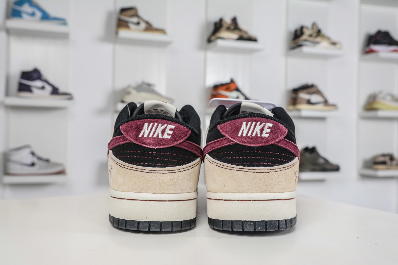 Nike SB Dunk Low x Louis Vuitton LV马年限定联名-沙墨玫紫 SG6688-008 Nike SB Dunk Low x Louis Vuitton LV马年限定联名-沙墨玫紫 SG6688-008