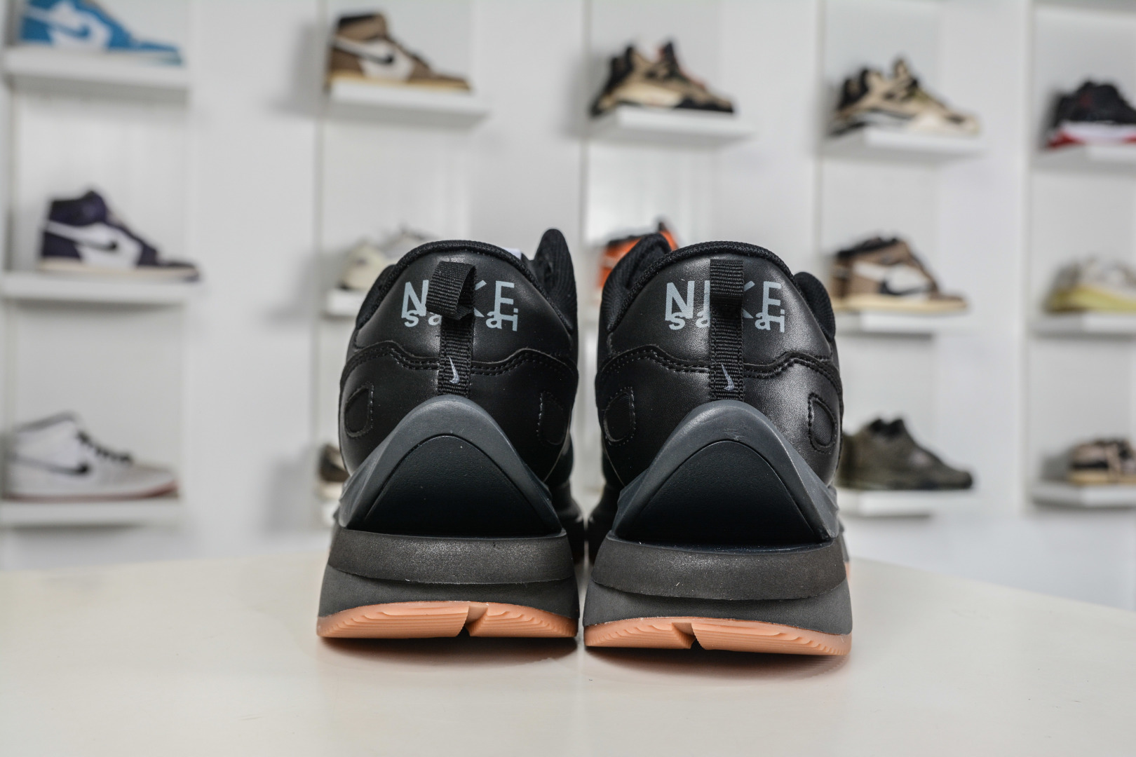 Sacai x Nike VaporWaffle 华夫3.0圆头舒适低帮生活休闲鞋 DD1875-001