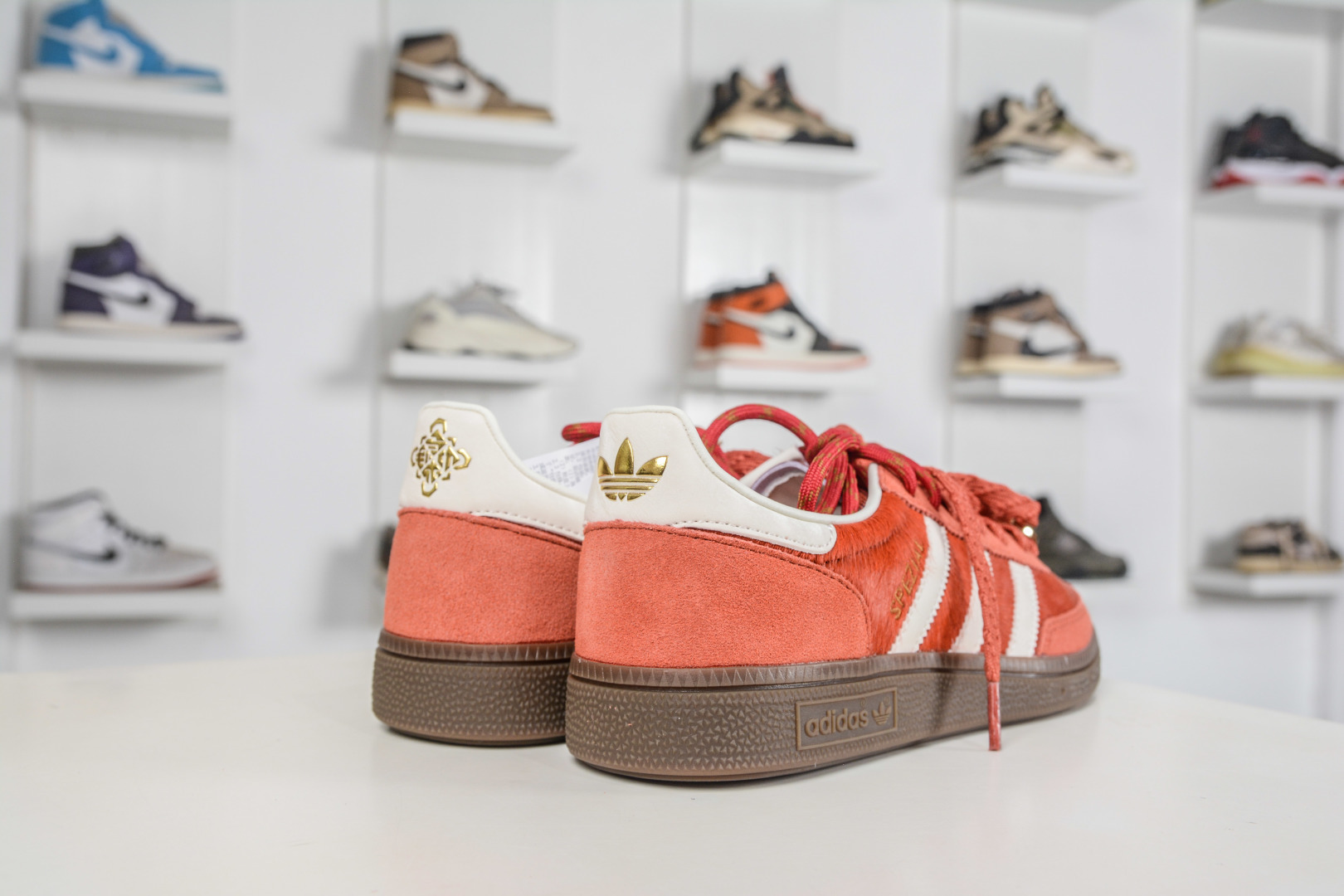 180 X版 Adidas Handball Spezial 阿迪达斯经典款 复古休闲板鞋 KJ6299