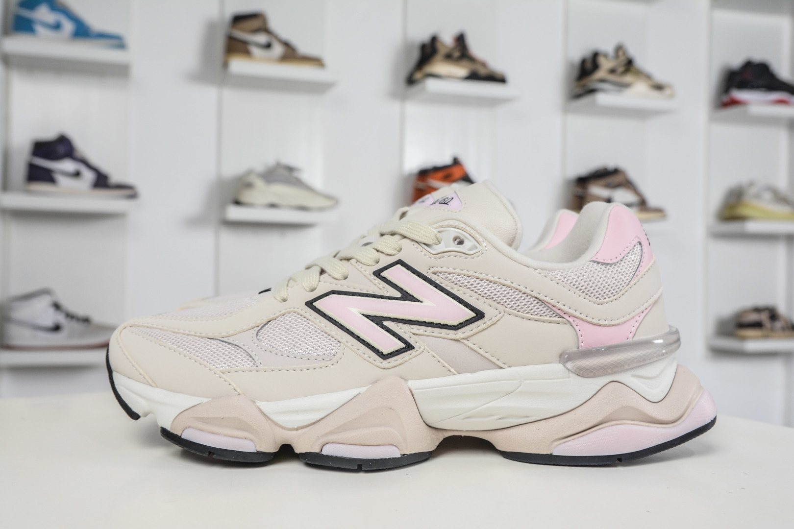 220 T版 新百伦New Balance NB9060 杏粉色 U9060AJD-Chinese UA Cheap High Quatity Brand Clothes Bags handbags Sneakers wholesale wholesaler seller from China Factory suppliers Fashion Clothing Shoes best Quality Beautiful Price 220 T版 新百伦New Balance NB9060 杏粉色 U9060AJD