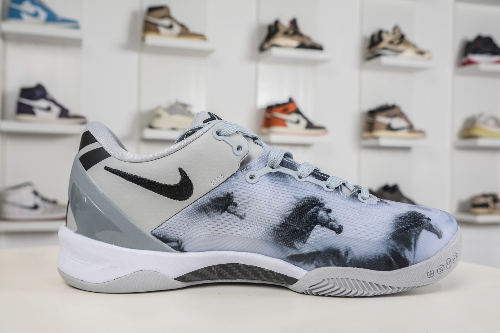 Nike Zoom Kobe VIII 马年限定 CNY新年款 低帮复刻实战运动低帮文化篮球鞋 HF2793-010-Top High Quatity Cheap Sneakers Fashion Clothing Clothes Bags handbags Shoes of all Brand wholesale With The best Quality And Beautiful Price from China Factory Chinese suppliers wholesaler seller Nike Zoom Kobe VIII 马年限定 CNY新年款 低帮复刻实战运动低帮文化篮球鞋 HF2793-010