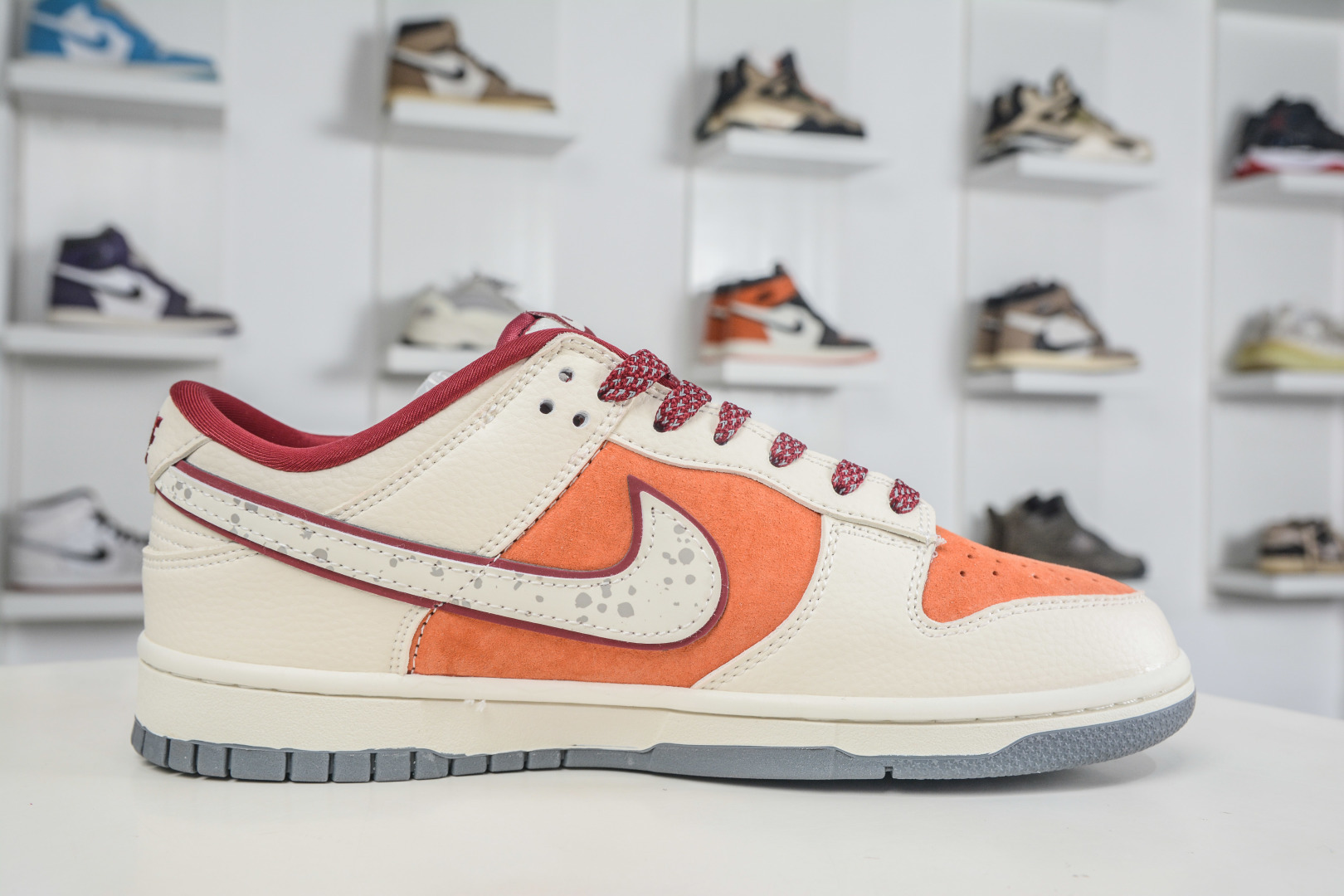 Nike SB Dunk Low 丙午马年限定-富贵吉祥 MN1688-116-Top High Quatity Cheap Sneakers Fashion Clothing Clothes Bags handbags Shoes of all Brand wholesale With The best Quality And Beautiful Price from China Factory Chinese suppliers wholesaler seller Nike SB Dunk Low 丙午马年限定-富贵吉祥 MN1688-116