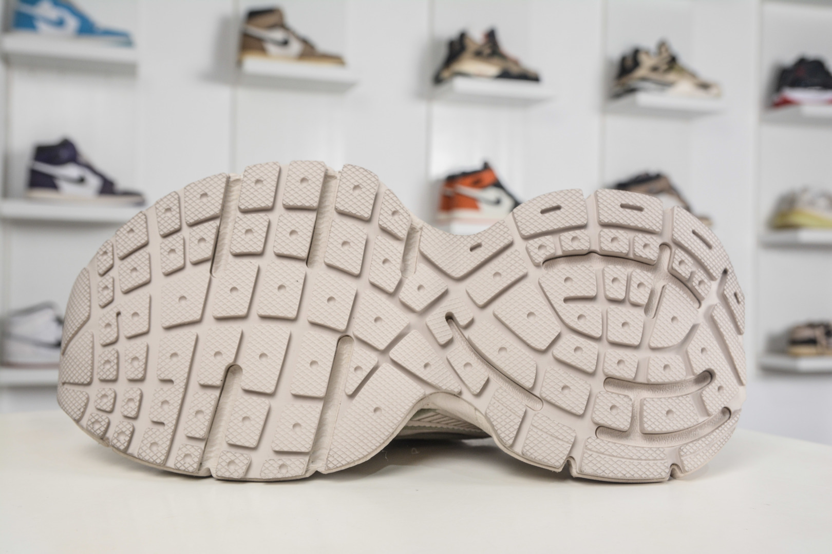 XA版本顶级BALENCIAGA 3XL 丝绸飘带 Sneakers 巴黎世家十代 3XL巴黎老爹一脚蹬 734734 W3XSB 9200-Top High Quatity Cheap Sneakers Fashion Clothing Clothes Bags handbags Shoes of all Brand wholesale With The best Quality And Beautiful Price from China Factory Chinese suppliers wholesaler seller XA版本顶级BALENCIAGA 3XL 丝绸飘带 Sneakers 巴黎世家十代 3XL巴黎老爹一脚蹬 734734 W3XSB 9200