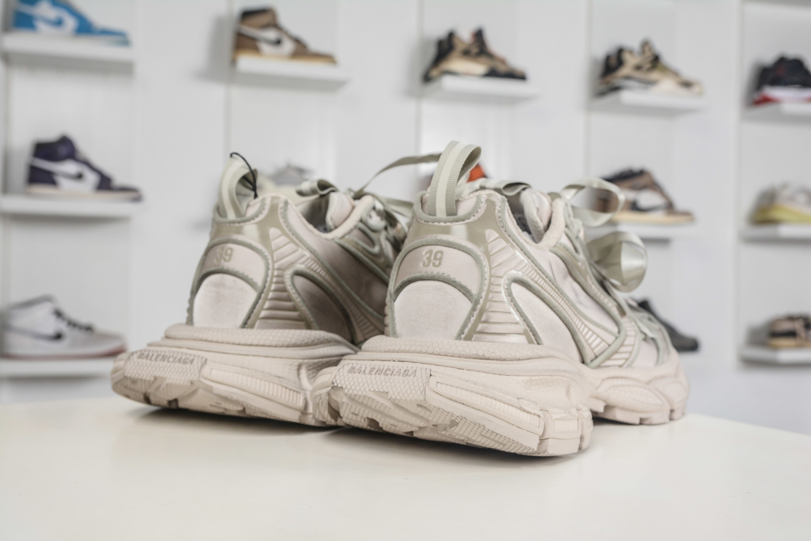 XA版本顶级BALENCIAGA 3XL 丝绸飘带 Sneakers 巴黎世家十代 3XL巴黎老爹一脚蹬 734734 W3XSB 9200-Top High Quatity Cheap Sneakers Fashion Clothing Clothes Bags handbags Shoes of all Brand wholesale With The best Quality And Beautiful Price from China Factory Chinese suppliers wholesaler seller XA版本顶级BALENCIAGA 3XL 丝绸飘带 Sneakers 巴黎世家十代 3XL巴黎老爹一脚蹬 734734 W3XSB 9200