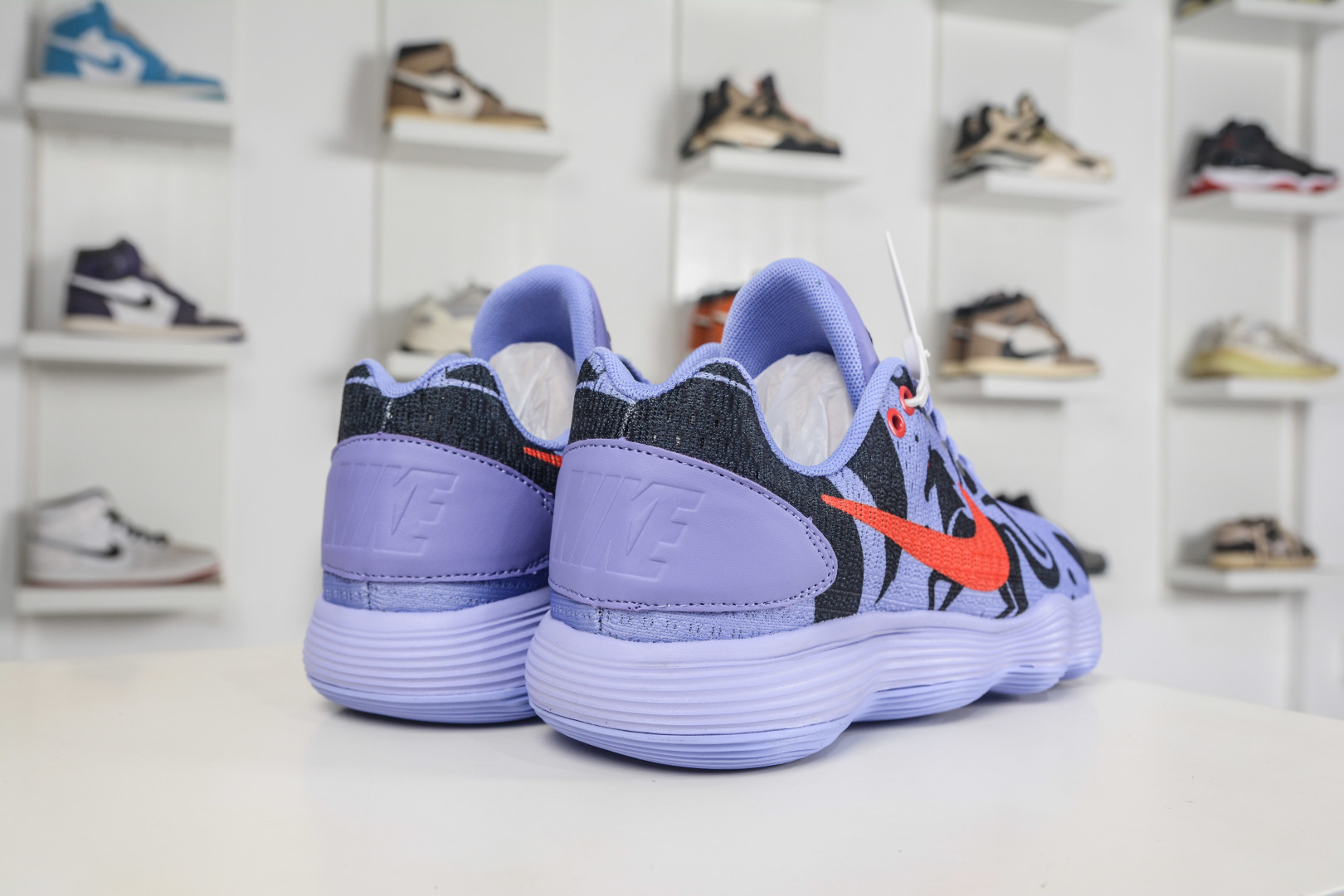 NK React Hyperdunk 2017 Low EP 马年限定 低帮实战篮球鞋 897637-013