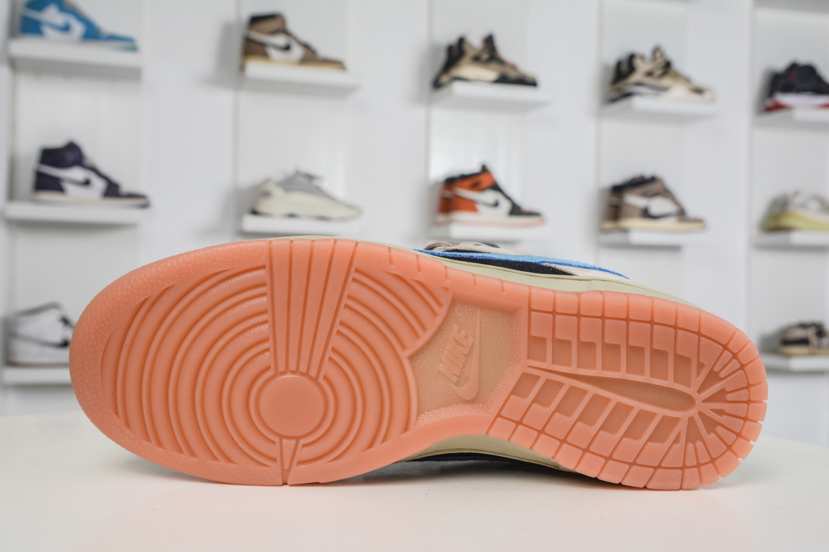 200 Nike Dunk SB Low 黄黑蓝生胶 HJ0367-200