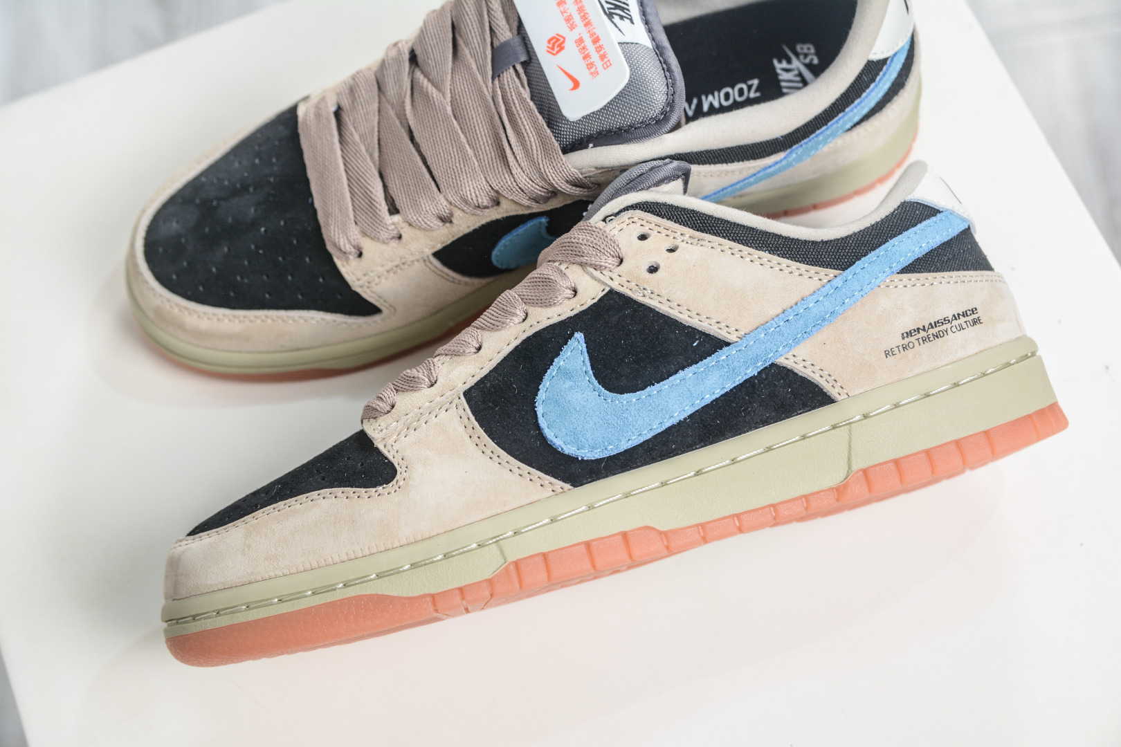 200 Nike Dunk SB Low 黄黑蓝生胶 HJ0367-200