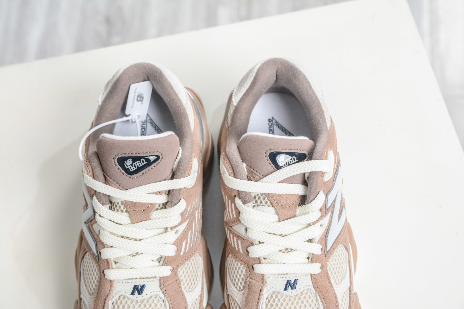 T版 新百伦New Balance NB9060 米棕色 U9060ETN-Top High Quatity Cheap Sneakers Fashion Clothing Clothes Bags handbags Shoes of all Brand wholesale With The best Quality And Beautiful Price from China Factory Chinese suppliers wholesaler seller T版 新百伦New Balance NB9060 米棕色 U9060ETN