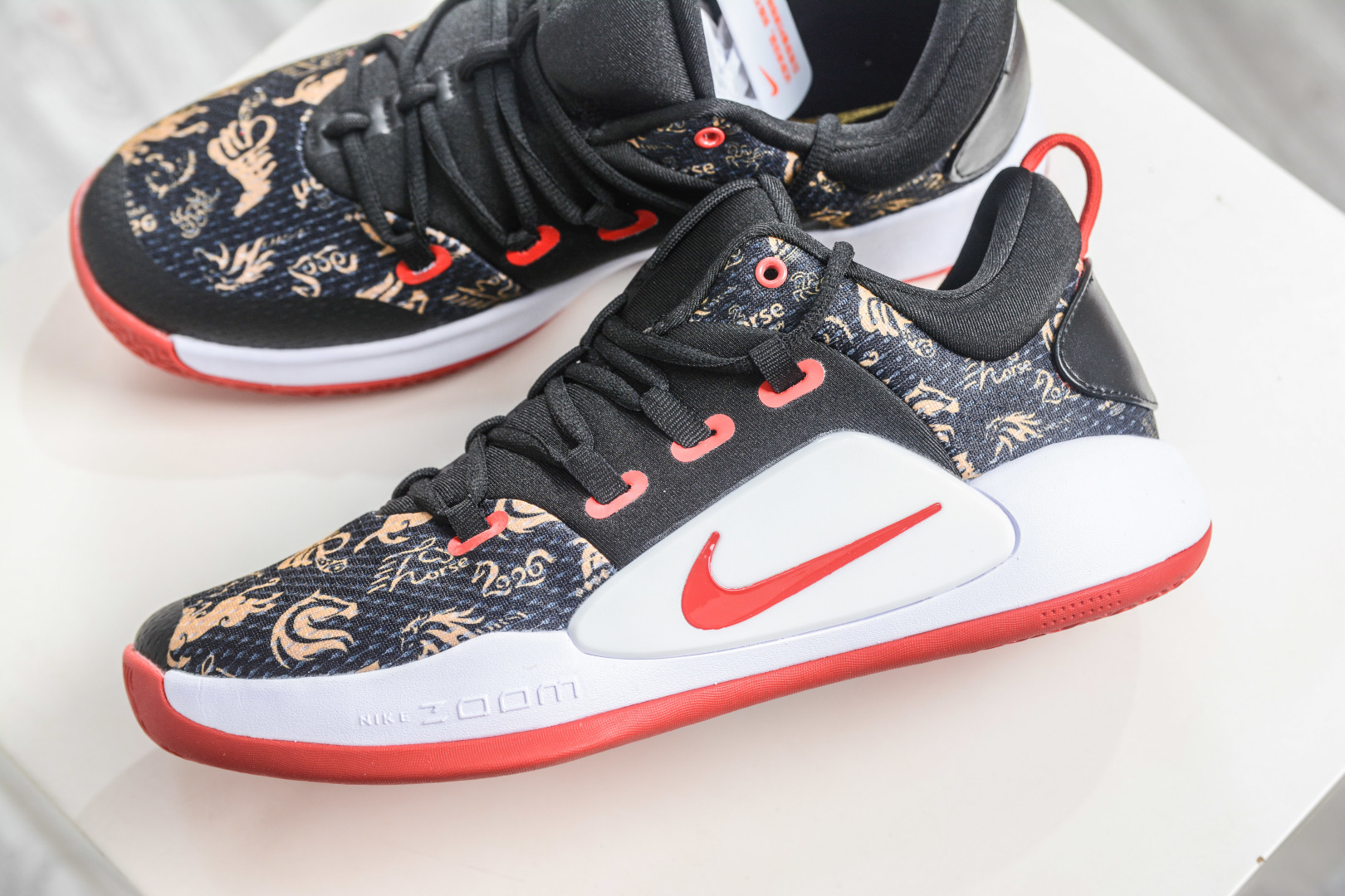 Nike Zoom Hyperdunk 2019「马年限定·萌趣战马」 把祥瑞穿成潮流 AR0465-010-Chinese wholesaler seller Clothes Bags handbags wholesale Shoes High Quatity wholesaler seller Cheap Sneakers from China Factory Chinese suppliers china wholesale clothing wholesaler seller Nike Zoom Hyperdunk 2019「马年限定·萌趣战马」 把祥瑞穿成潮流 AR0465-010