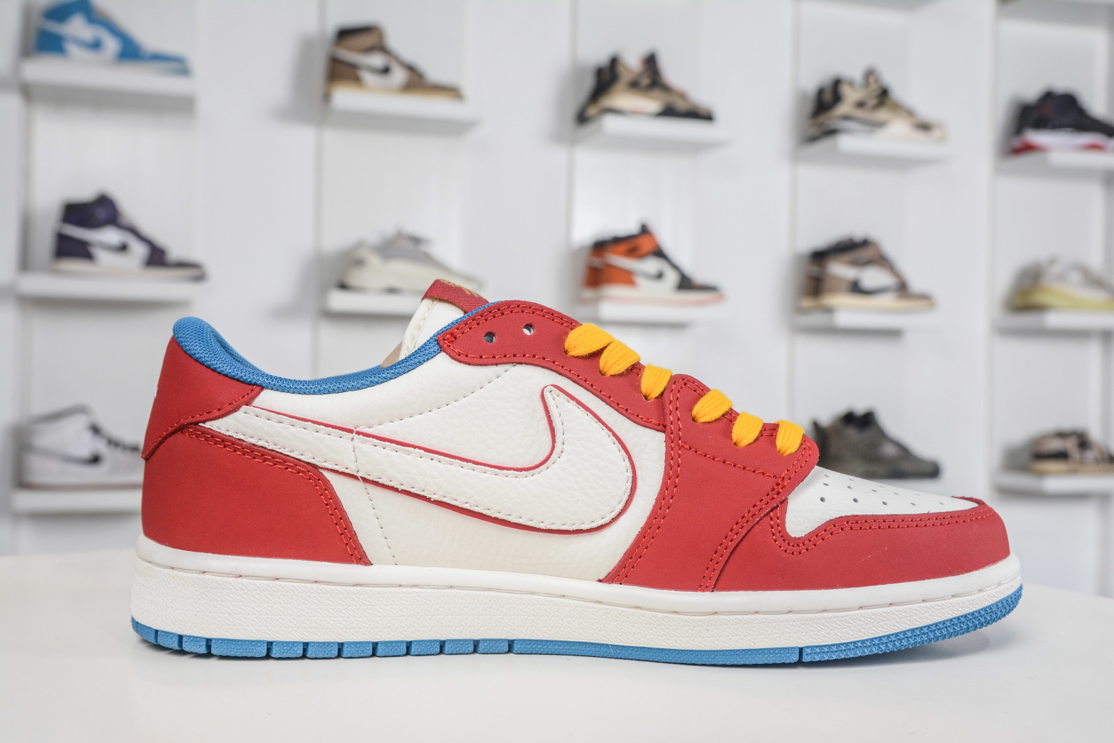 TS x Nike Air Jordan 1 Low 马年限定 白红橙 DZ2688-116-Top High Quatity Cheap Sneakers Fashion Clothing Clothes Bags handbags Shoes of all Brand wholesale With The best Quality And Beautiful Price from China Factory Chinese suppliers wholesaler seller TS x Nike Air Jordan 1 Low 马年限定 白红橙 DZ2688-116