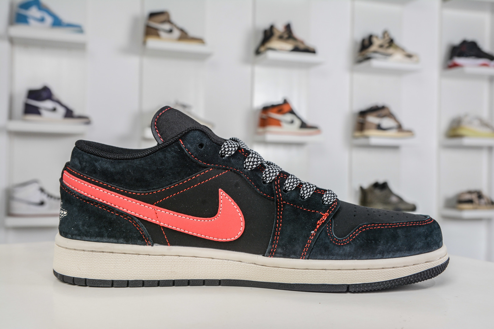 270 Air Jordan 1 Retro Low 马年限定-黑红 DX6259-601-Chinese UA Cheap High Quatity Brand Clothes Bags handbags Sneakers wholesale wholesaler seller from China Factory suppliers Fashion Clothing Shoes best Quality Beautiful Price 270 Air Jordan 1 Retro Low 马年限定-黑红 DX6259-601