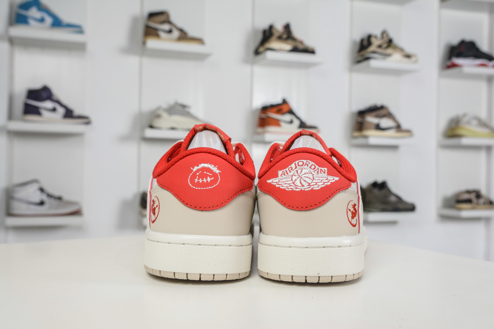 TS x Nike Air Jordan 1 Low 马年限定 素底嫣红 NH0601-062-Top High Quatity Cheap Sneakers Fashion Clothing Clothes Bags handbags Shoes of all Brand wholesale With The best Quality And Beautiful Price from China Factory Chinese suppliers wholesaler seller TS x Nike Air Jordan 1 Low 马年限定 素底嫣红 NH0601-062