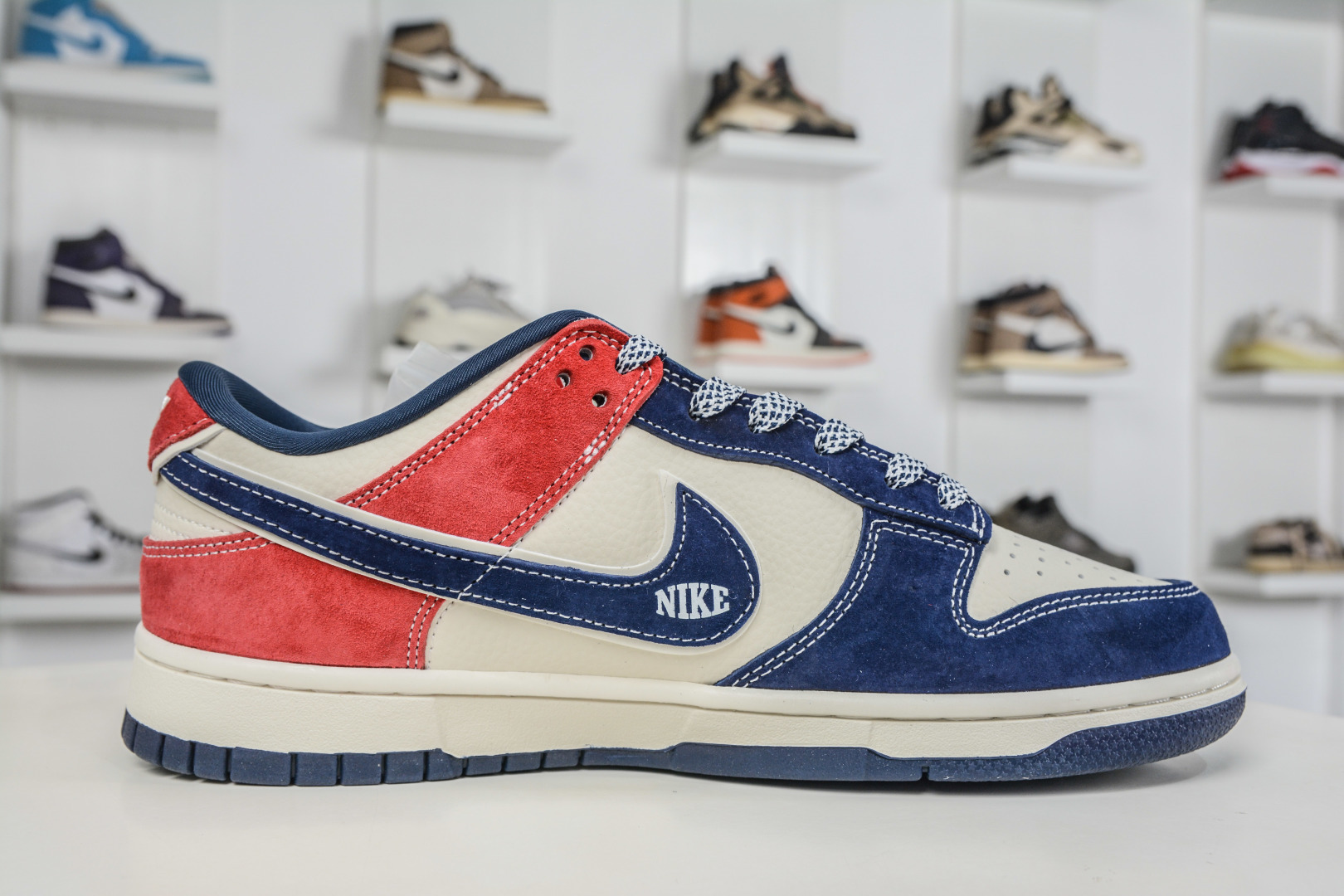 270 Nike SB Dunk Low 马年限定联名-米白蓝红 DN3168-028-Chinese UA Cheap High Quatity Brand Clothes Bags handbags Sneakers wholesale wholesaler seller from China Factory suppliers Fashion Clothing Shoes best Quality Beautiful Price 270 Nike SB Dunk Low 马年限定联名-米白蓝红 DN3168-028