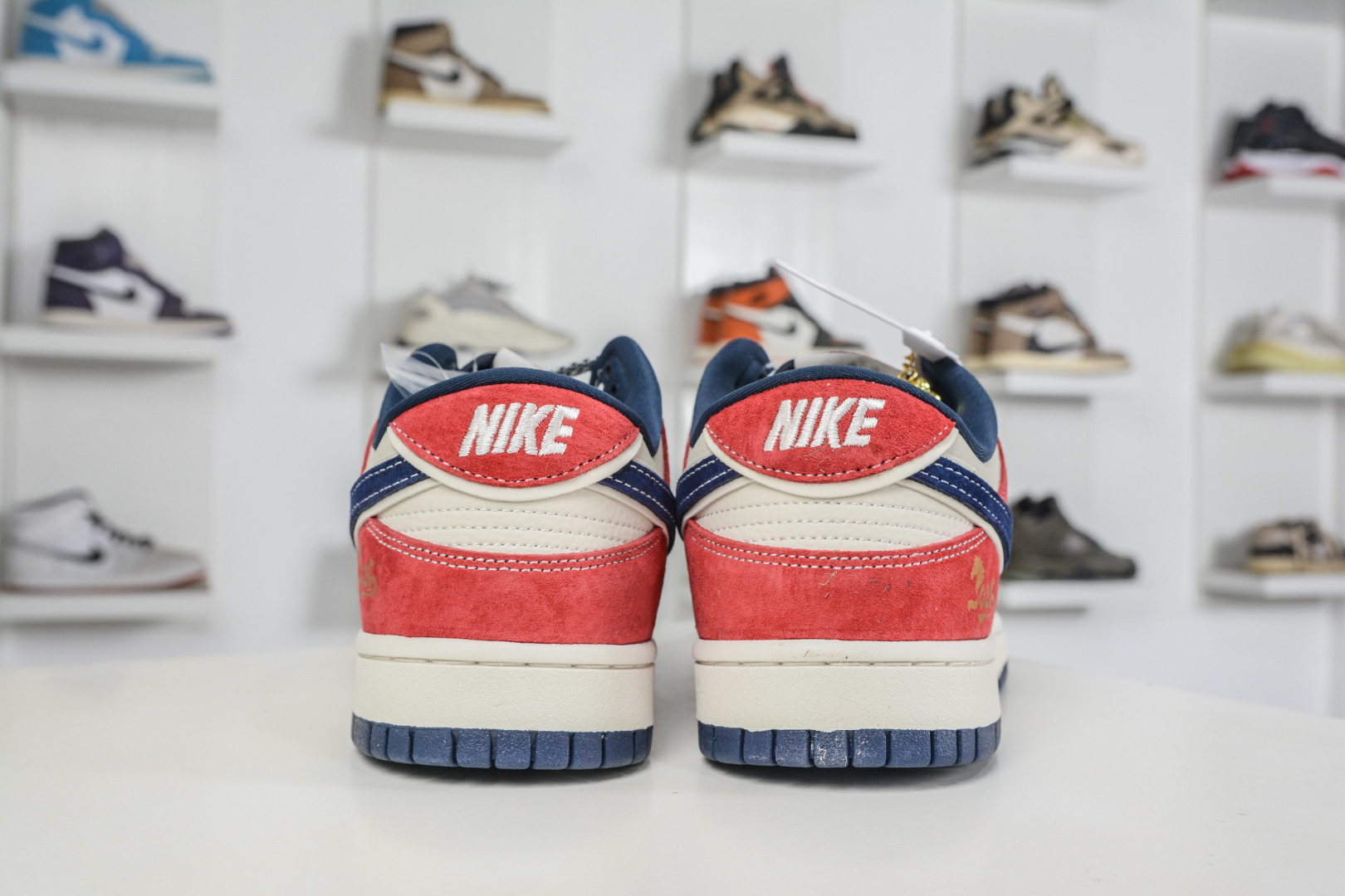 270 Nike SB Dunk Low 马年限定联名-米白蓝红 DN3168-028-Chinese UA Cheap High Quatity Brand Clothes Bags handbags Sneakers wholesale wholesaler seller from China Factory suppliers Fashion Clothing Shoes best Quality Beautiful Price 270 Nike SB Dunk Low 马年限定联名-米白蓝红 DN3168-028