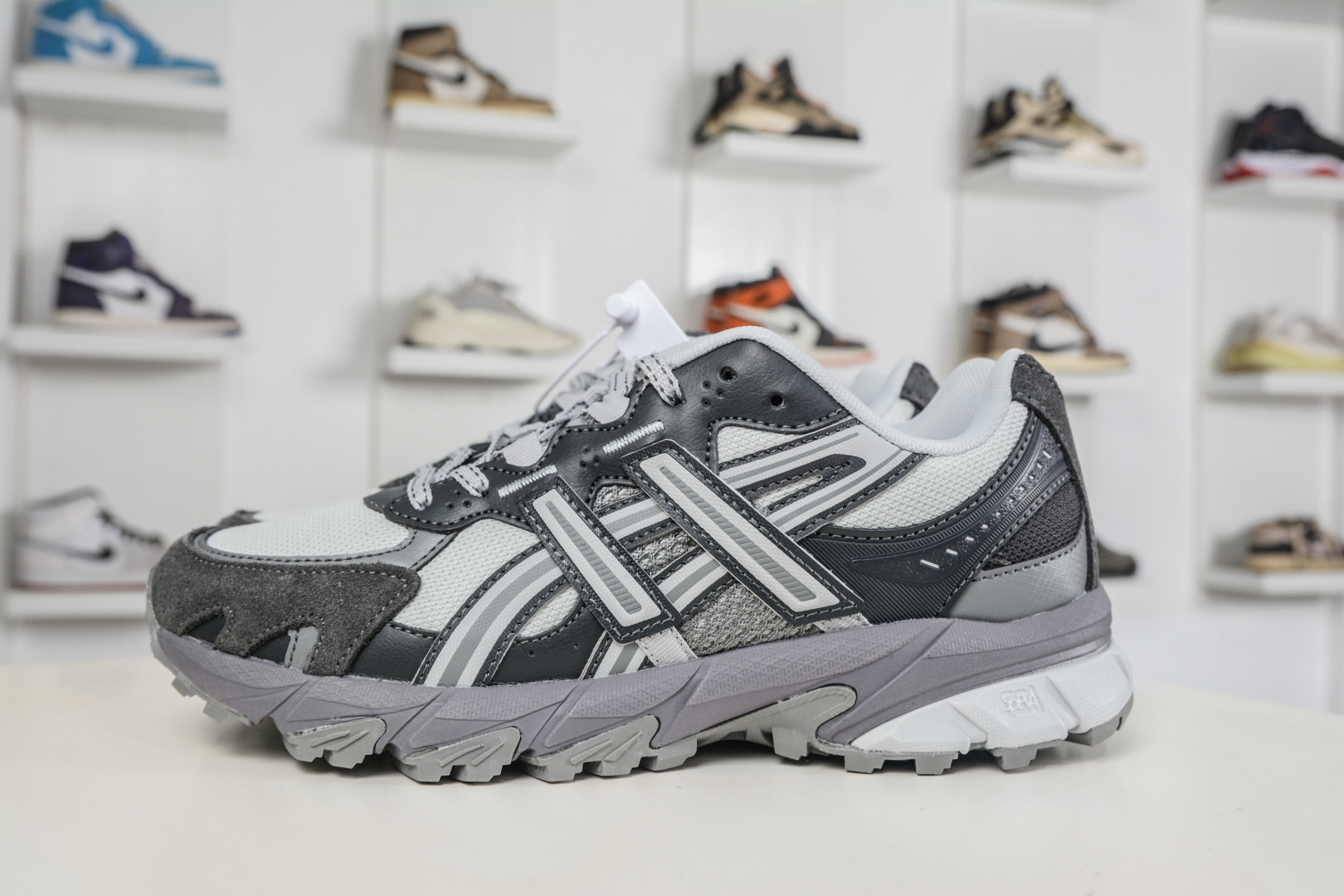 200 Asics Gel-Sonoma TR62 亚瑟士舒适百搭运动休闲鞋 1203A734-020