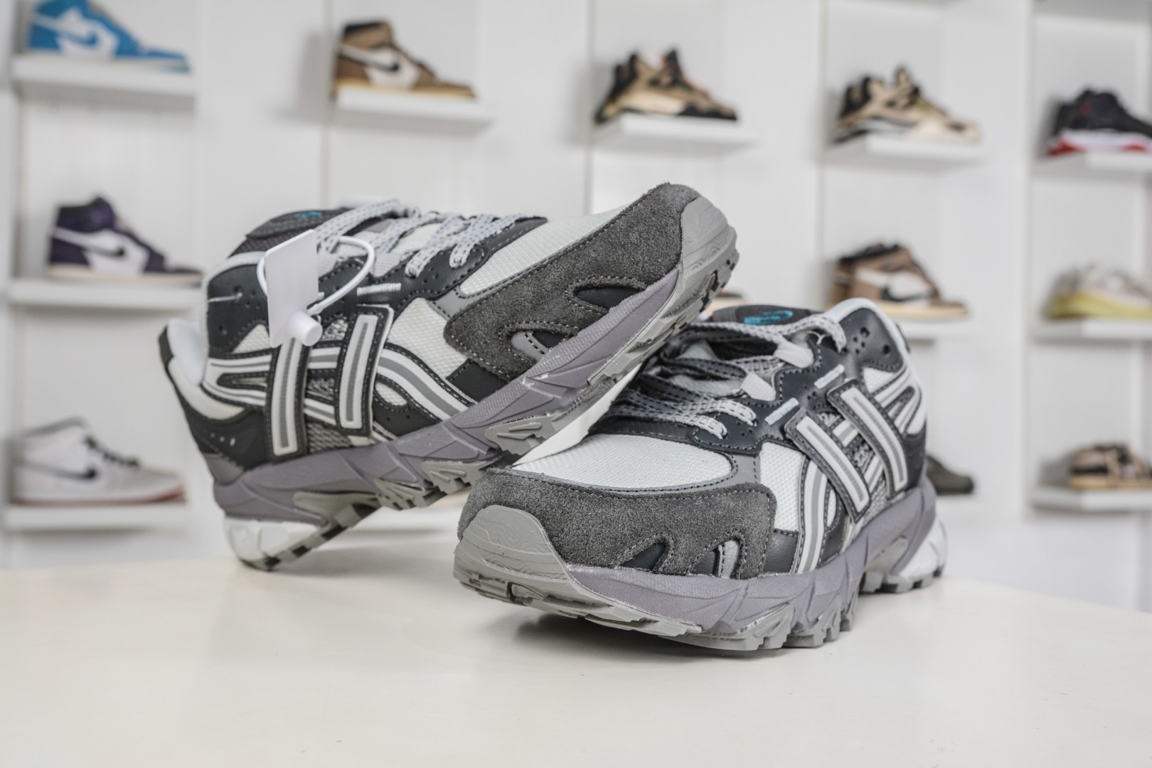 200 Asics Gel-Sonoma TR62 亚瑟士舒适百搭运动休闲鞋 1203A734-020