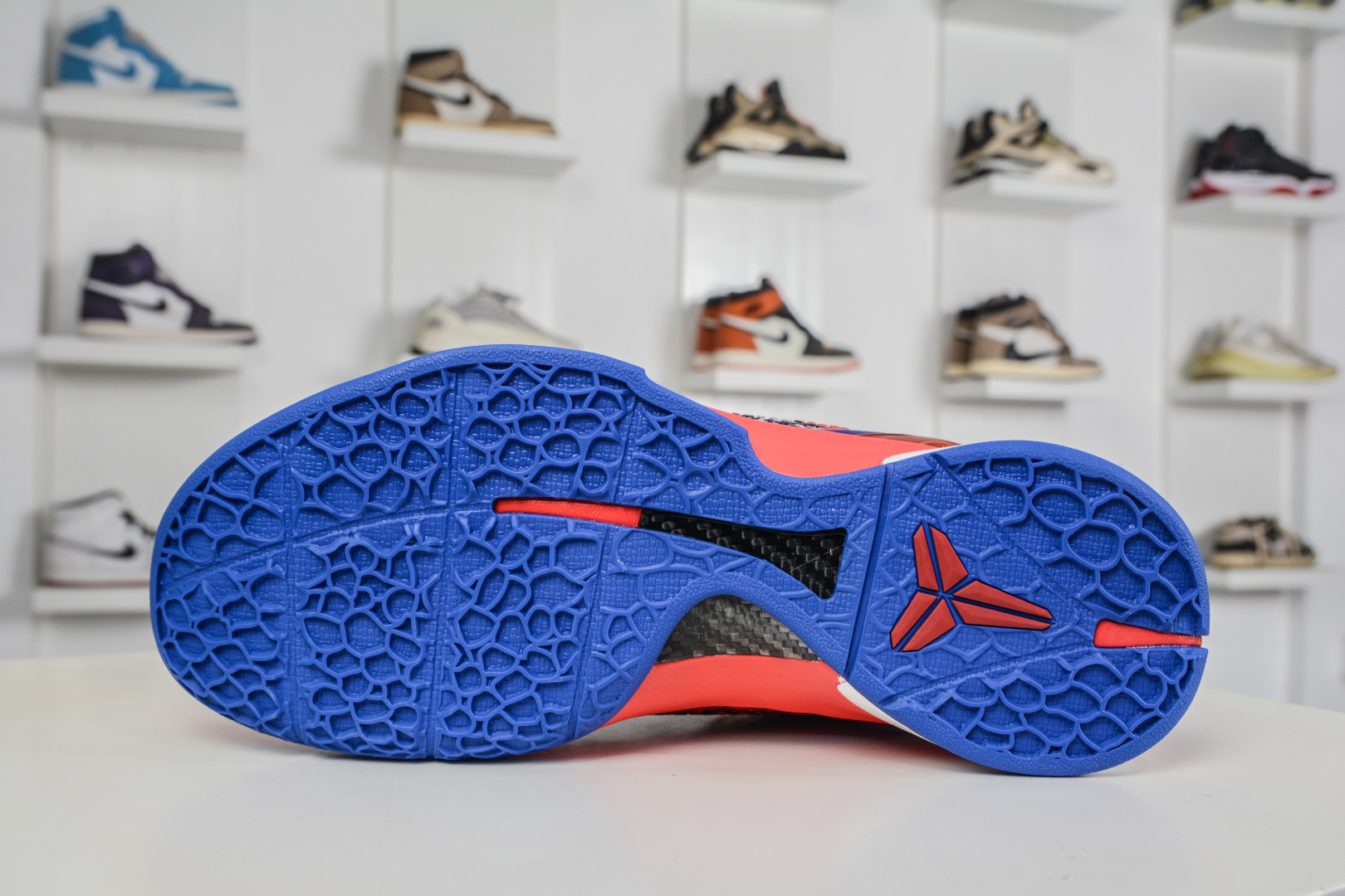 Nike Zoom Kobe VI 马年限定 CNY新年款 耐克 科比6代系列 低帮复刻实战运动低帮文化篮球鞋 CW2190-036-Top High Quatity Cheap Sneakers Fashion Clothing Clothes Bags handbags Shoes of all Brand wholesale With The best Quality And Beautiful Price from China Factory Chinese suppliers wholesaler seller Nike Zoom Kobe VI 马年限定 CNY新年款 耐克 科比6代系列 低帮复刻实战运动低帮文化篮球鞋 CW2190-036
