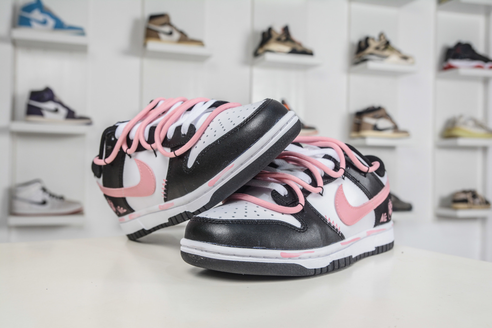 230 Nike Dunk “BLACK PINK”少女设定 APT. Rose 桃夭粉 DD1503-101-Chinese UA Cheap High Quatity Brand Clothes Bags handbags Sneakers wholesale wholesaler seller from China Factory suppliers Fashion Clothing Shoes best Quality Beautiful Price 230 Nike Dunk “BLACK PINK”少女设定 APT. Rose 桃夭粉 DD1503-101
