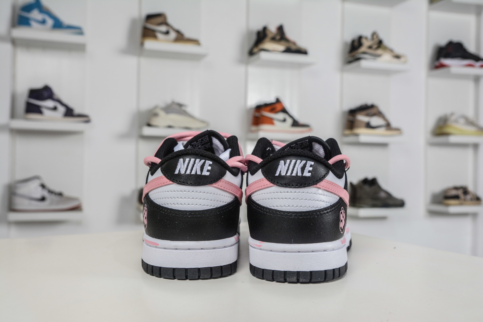 230 Nike Dunk “BLACK PINK”少女设定 APT. Rose 桃夭粉 DD1503-101-Chinese UA Cheap High Quatity Brand Clothes Bags handbags Sneakers wholesale wholesaler seller from China Factory suppliers Fashion Clothing Shoes best Quality Beautiful Price 230 Nike Dunk “BLACK PINK”少女设定 APT. Rose 桃夭粉 DD1503-101