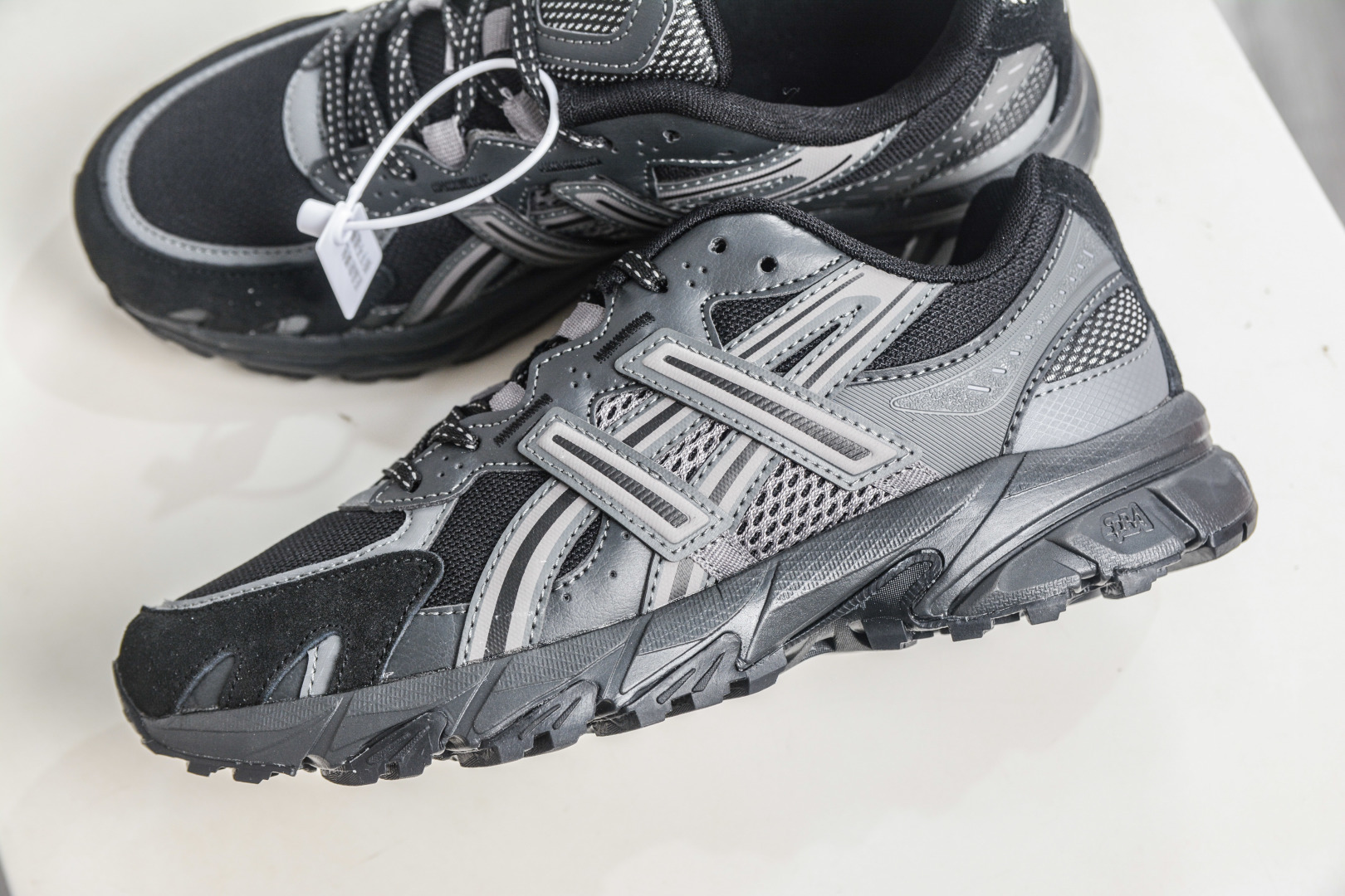 Asics Gel-Sonoma TR62 亚瑟士舒适百搭运动休闲鞋 1203A734-001