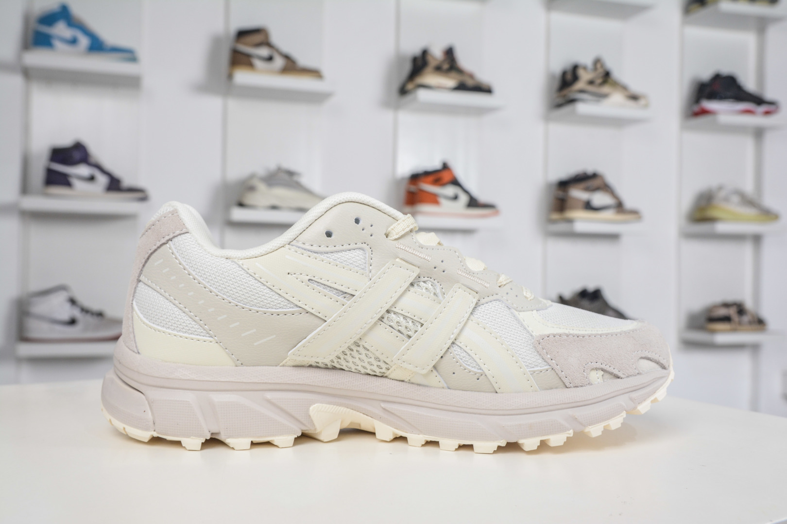 200 Asics Gel-Sonoma TR62 亚瑟士舒适百搭运动休闲鞋 1203A734-100-Chinese UA Cheap High Quatity Brand Clothes Bags handbags Sneakers wholesale wholesaler seller from China Factory suppliers Fashion Clothing Shoes best Quality Beautiful Price 200 Asics Gel-Sonoma TR62 亚瑟士舒适百搭运动休闲鞋 1203A734-100