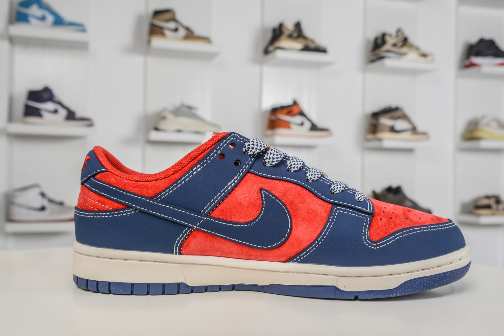 Nike SB Dunk Low 马年限定联名-藏蓝酒红 FF9989-021-Top High Quatity Cheap Sneakers Fashion Clothing Clothes Bags handbags Shoes of all Brand wholesale With The best Quality And Beautiful Price from China Factory Chinese suppliers wholesaler seller Nike SB Dunk Low 马年限定联名-藏蓝酒红 FF9989-021