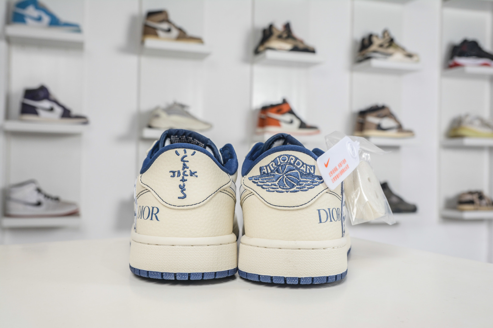 TS x Air Jordan x DIOR AJ1 Low 倒钩低帮迪奥联名-风祥云纹 LD2028-072