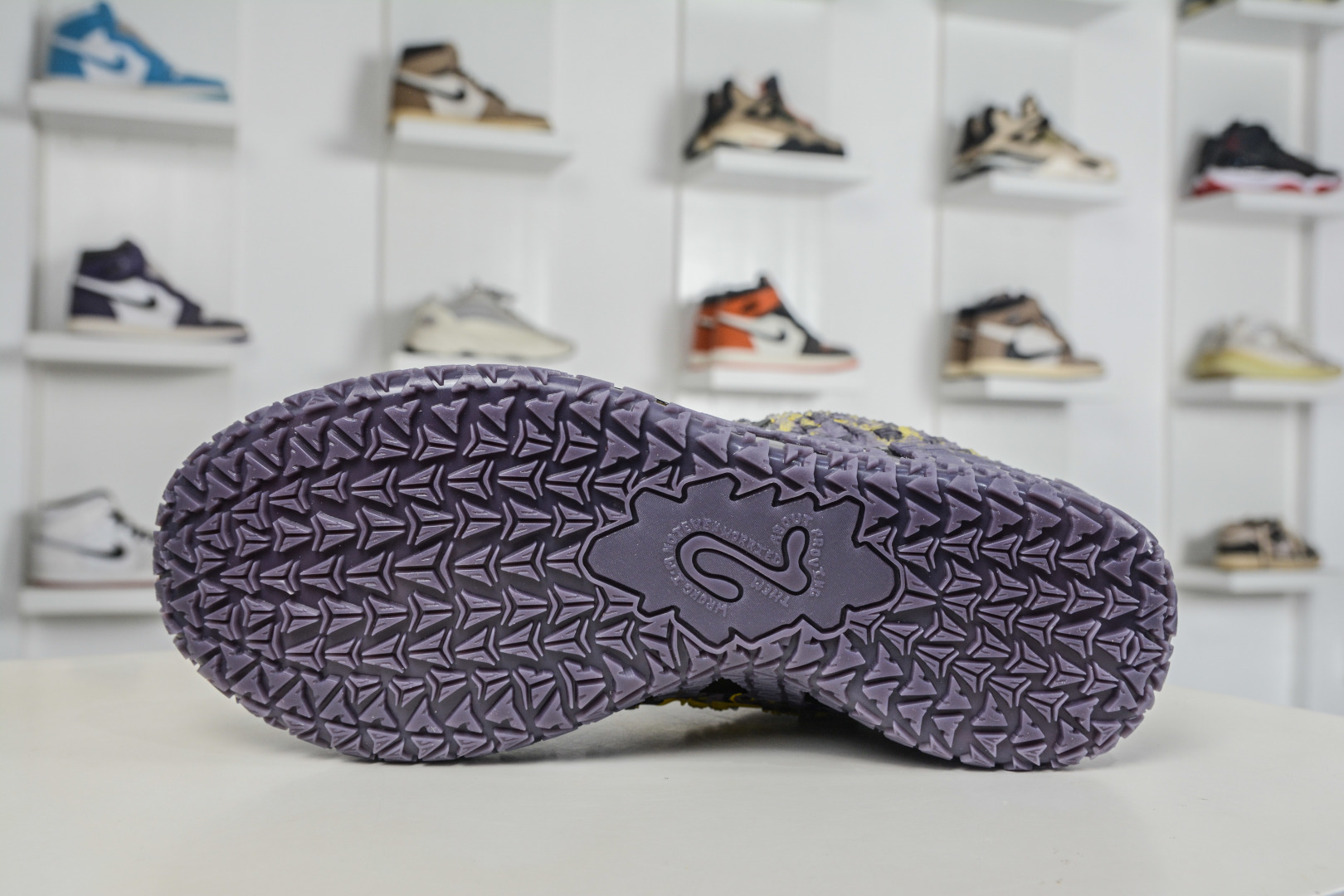 NK JA 3 XMAS PE EP 莫兰特三代 马年限定 实战低帮篮球鞋 HF2794-011-Top High Quatity Cheap Sneakers Fashion Clothing Clothes Bags handbags Shoes of all Brand wholesale With The best Quality And Beautiful Price from China Factory Chinese suppliers wholesaler seller NK JA 3 XMAS PE EP 莫兰特三代 马年限定 实战低帮篮球鞋 HF2794-011