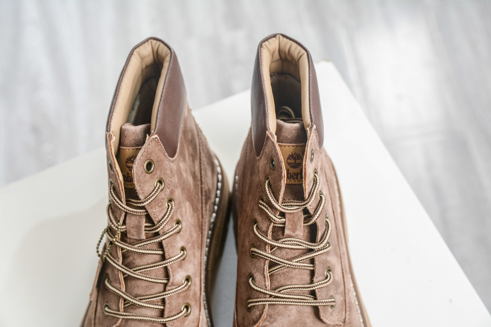 Timberland添柏岚/天伯伦经典户外休闲大黄靴系列-Top High Quatity Cheap Sneakers Fashion Clothing Clothes Bags handbags Shoes of all Brand wholesale With The best Quality And Beautiful Price from China Factory Chinese suppliers wholesaler seller Timberland添柏岚/天伯伦经典户外休闲大黄靴系列