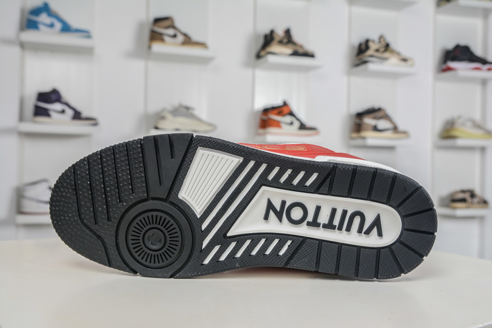 Louis Vuitton Trainer 系列板鞋 小红书种草推荐-Top High Quatity Cheap Sneakers Fashion Clothing Clothes Bags handbags Shoes of all Brand wholesale With The best Quality And Beautiful Price from China Factory Chinese suppliers wholesaler seller Louis Vuitton Trainer 系列板鞋 小红书种草推荐
