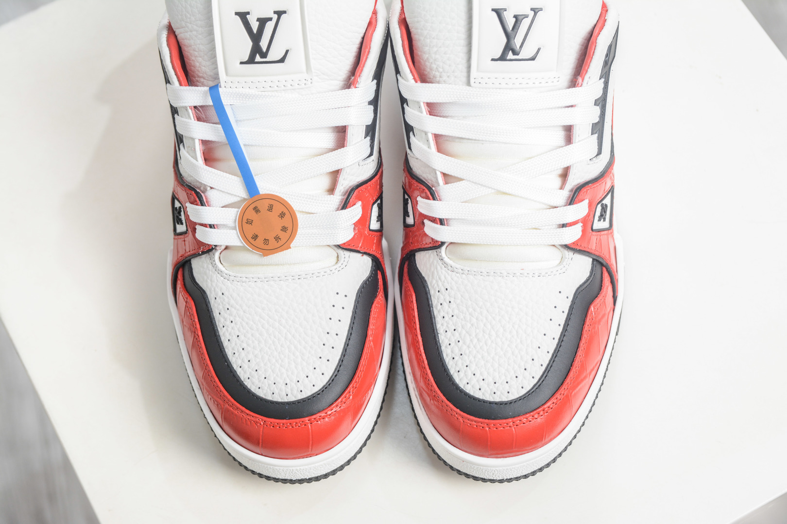 Louis Vuitton Trainer 系列板鞋 小红书种草推荐-Top High Quatity Cheap Sneakers Fashion Clothing Clothes Bags handbags Shoes of all Brand wholesale With The best Quality And Beautiful Price from China Factory Chinese suppliers wholesaler seller Louis Vuitton Trainer 系列板鞋 小红书种草推荐