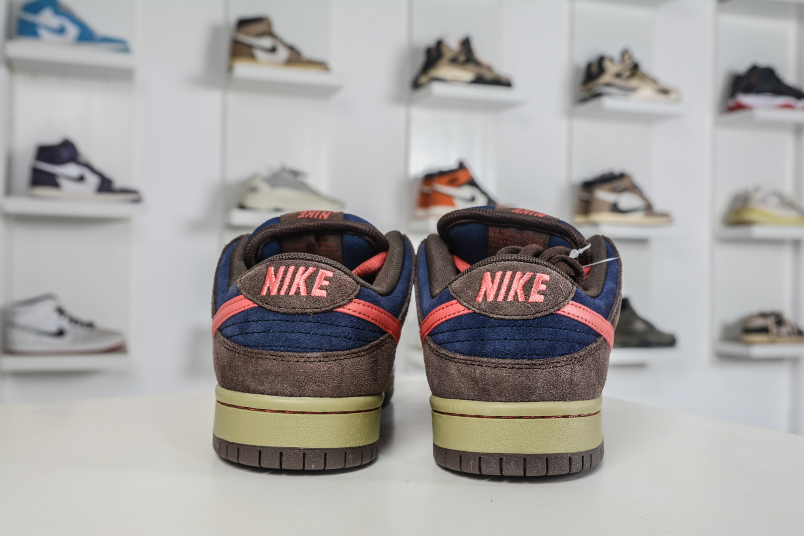 200 Nike Dunk SB Low ”Baroque Brown Adobe” 巴洛克棕 HQ1625-200-Chinese UA Cheap High Quatity Brand Clothes Bags handbags Sneakers wholesale wholesaler seller from China Factory suppliers Fashion Clothing Shoes best Quality Beautiful Price 200 Nike Dunk SB Low ”Baroque Brown Adobe” 巴洛克棕 HQ1625-200