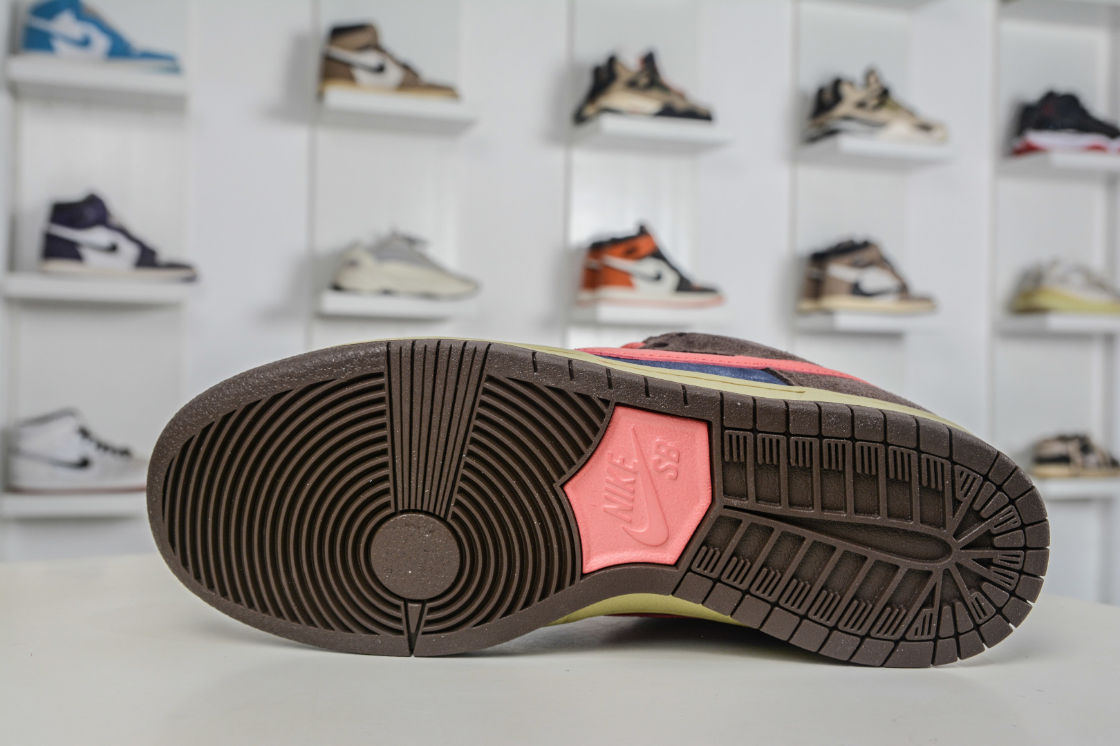 200 Nike Dunk SB Low ”Baroque Brown Adobe” 巴洛克棕 HQ1625-200-Chinese UA Cheap High Quatity Brand Clothes Bags handbags Sneakers wholesale wholesaler seller from China Factory suppliers Fashion Clothing Shoes best Quality Beautiful Price 200 Nike Dunk SB Low ”Baroque Brown Adobe” 巴洛克棕 HQ1625-200