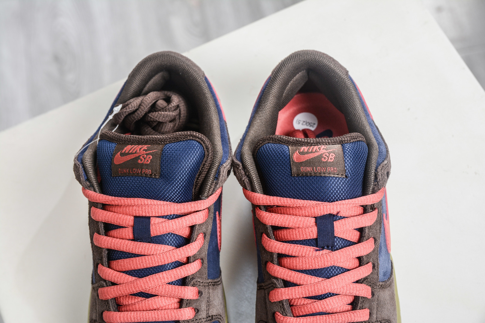 200 Nike Dunk SB Low ”Baroque Brown Adobe” 巴洛克棕 HQ1625-200-Chinese UA Cheap High Quatity Brand Clothes Bags handbags Sneakers wholesale wholesaler seller from China Factory suppliers Fashion Clothing Shoes best Quality Beautiful Price 200 Nike Dunk SB Low ”Baroque Brown Adobe” 巴洛克棕 HQ1625-200