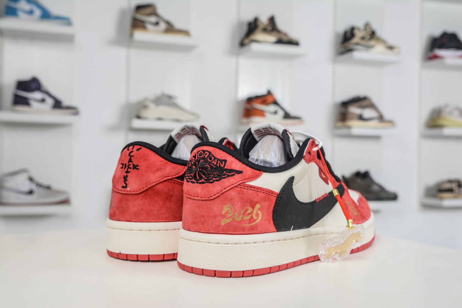 TS x Air Jordan AJ1 Low 倒钩低帮马年限定-米白红黑勾 QW5288-142-Top High Quatity Cheap Sneakers Fashion Clothing Clothes Bags handbags Shoes of all Brand wholesale With The best Quality And Beautiful Price from China Factory Chinese suppliers wholesaler seller TS x Air Jordan AJ1 Low 倒钩低帮马年限定-米白红黑勾 QW5288-142