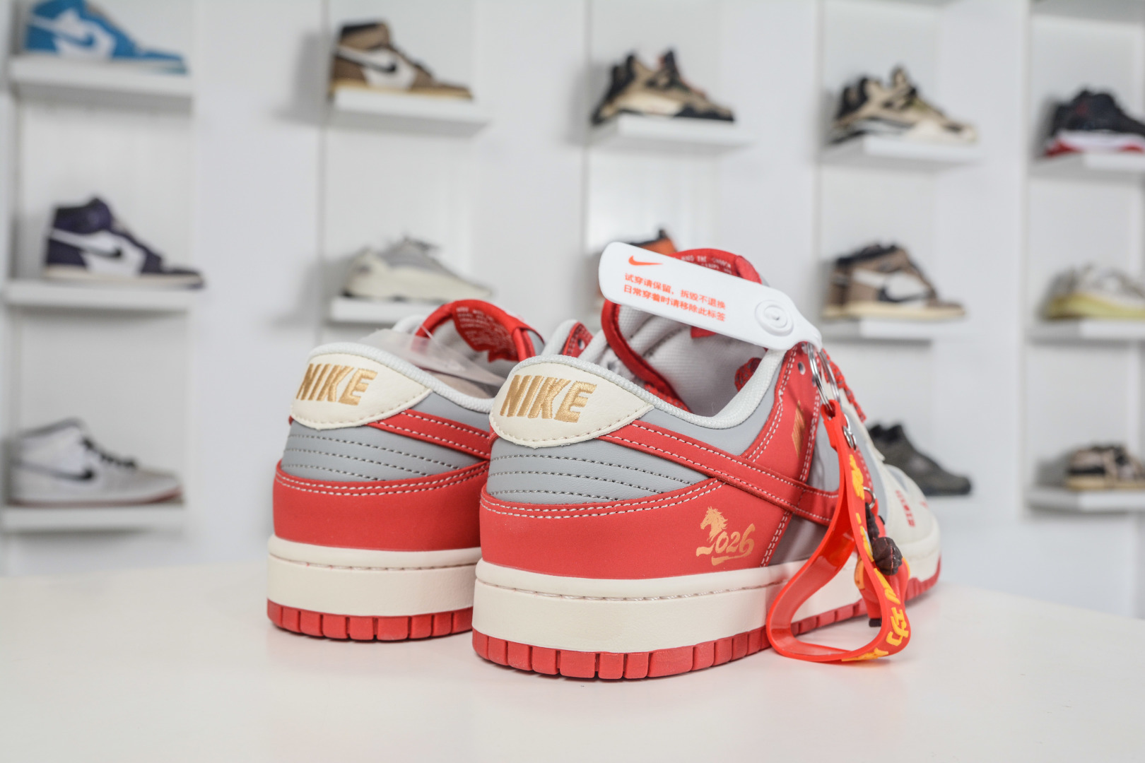 270 Nike SB Dunk Low 马年限定联名-米白灰红 QW5288-106