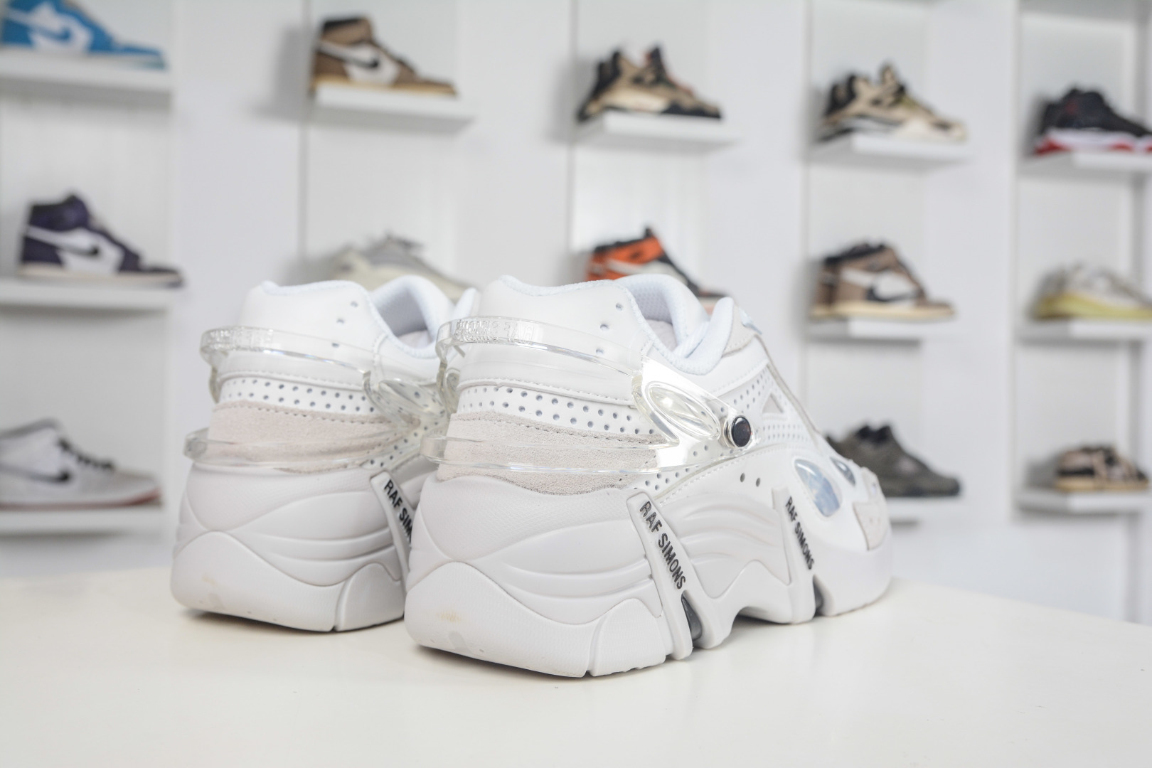 RAF SIMONS CYLON-21 潮流运动 织物皮革 圆头系带 低帮休闲鞋 HR740003S-Top High Quatity Cheap Sneakers Fashion Clothing Clothes Bags handbags Shoes of all Brand wholesale With The best Quality And Beautiful Price from China Factory Chinese suppliers wholesaler seller RAF SIMONS CYLON-21 潮流运动 织物皮革 圆头系带 低帮休闲鞋 HR740003S
