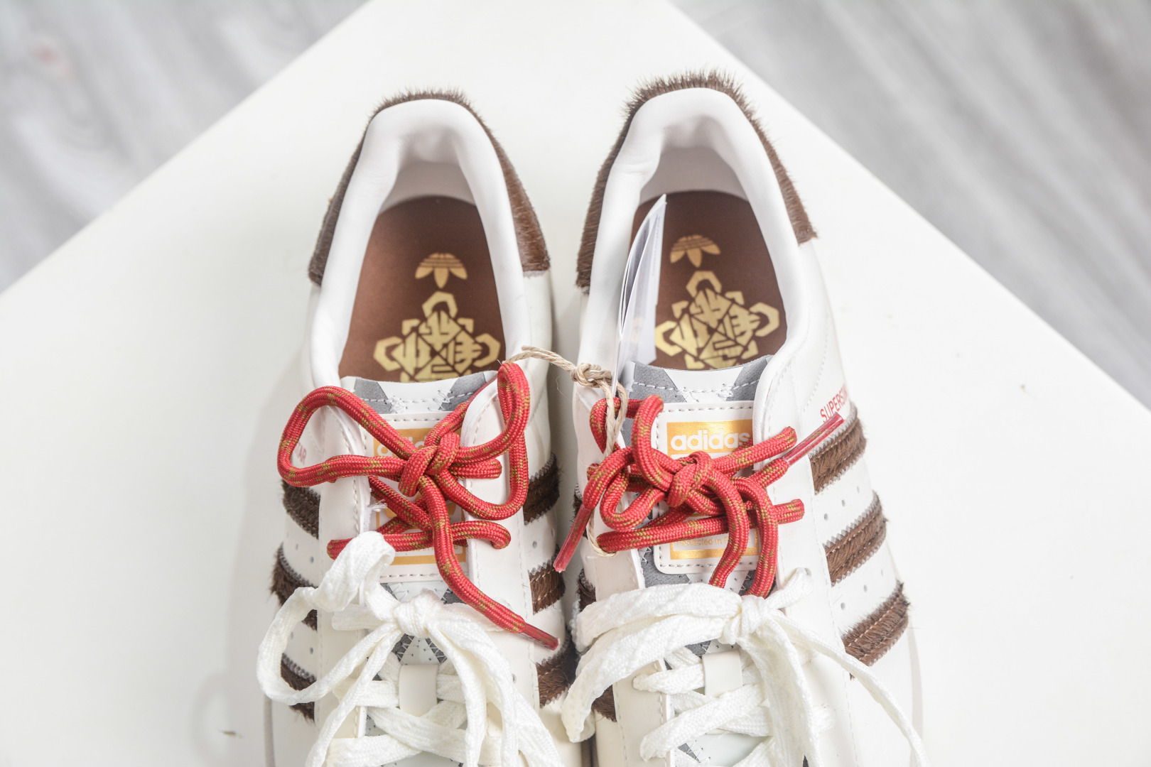 Adidas Originals Super版本 2025全新版本 贝壳头 KJ6293-Top High Quatity Cheap Sneakers Fashion Clothing Clothes Bags handbags Shoes of all Brand wholesale With The best Quality And Beautiful Price from China Factory Chinese suppliers wholesaler seller Adidas Originals Super版本 2025全新版本 贝壳头 KJ6293