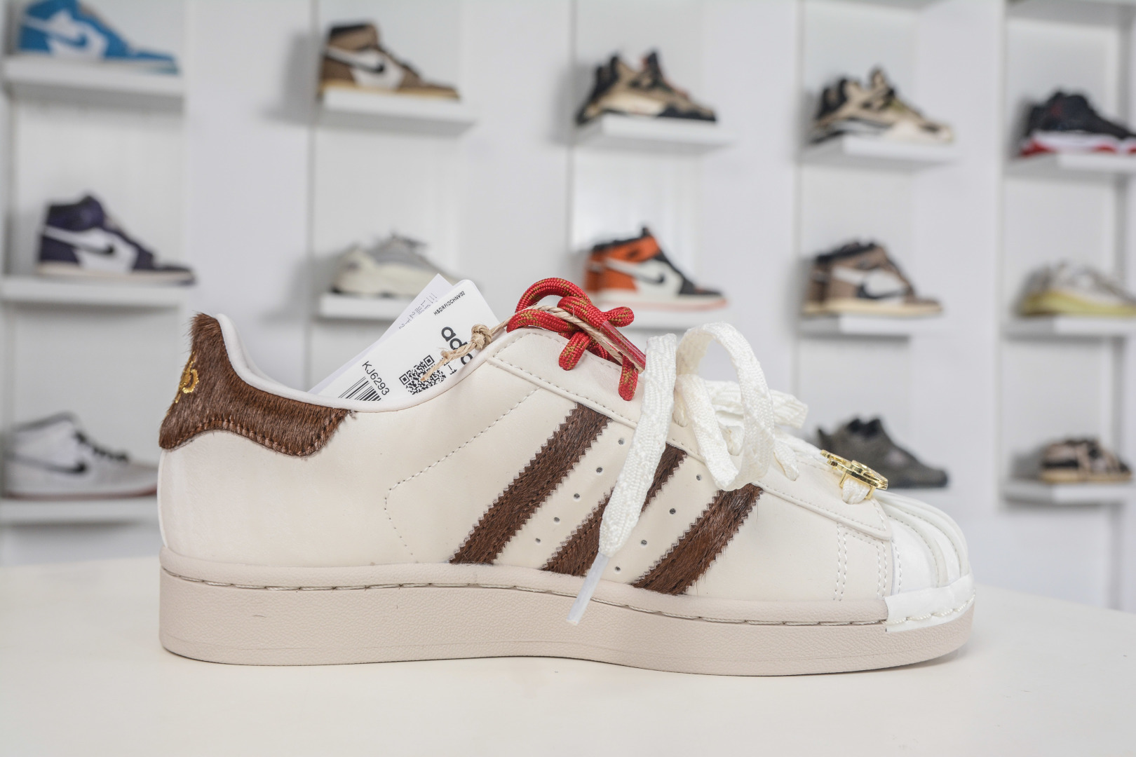 Adidas Originals Super版本 2025全新版本 贝壳头 KJ6293-Top High Quatity Cheap Sneakers Fashion Clothing Clothes Bags handbags Shoes of all Brand wholesale With The best Quality And Beautiful Price from China Factory Chinese suppliers wholesaler seller Adidas Originals Super版本 2025全新版本 贝壳头 KJ6293