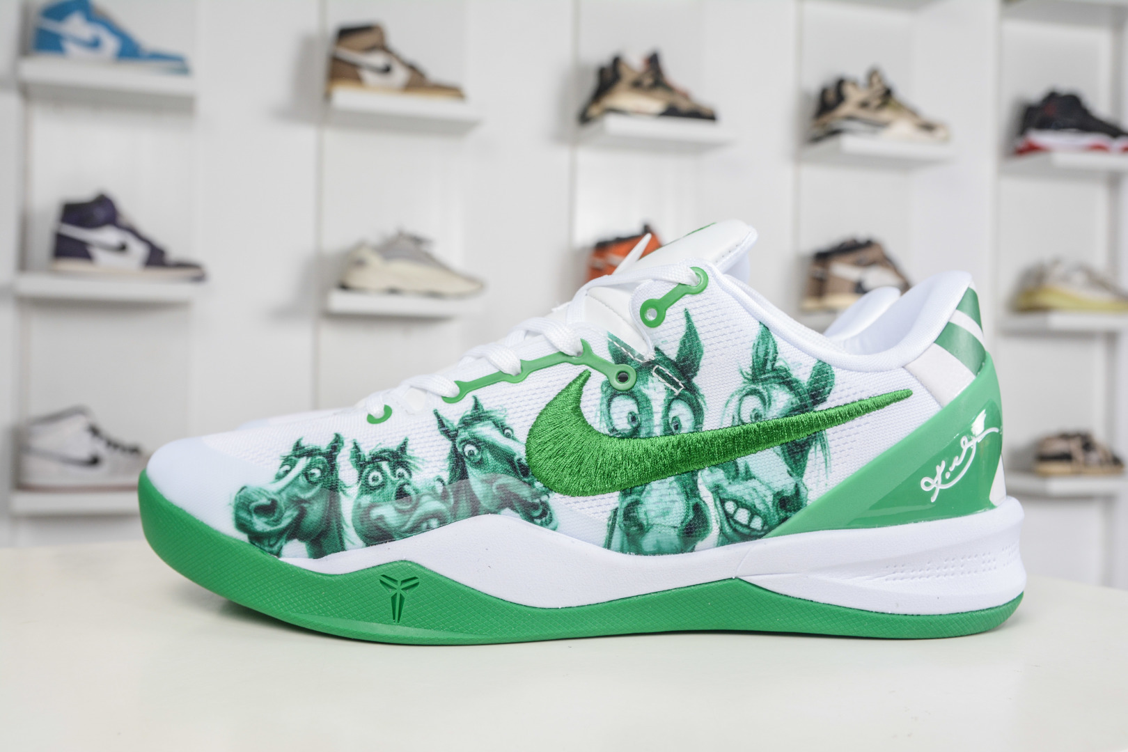 360 Nike Zoom Kobe VIII 马年限定 CNY新年款 低帮复刻实战运动低帮文化篮球鞋 HF2793-015-Chinese UA Cheap High Quatity Brand Clothes Bags handbags Sneakers wholesale wholesaler seller from China Factory suppliers Fashion Clothing Shoes best Quality Beautiful Price 360 Nike Zoom Kobe VIII 马年限定 CNY新年款 低帮复刻实战运动低帮文化篮球鞋 HF2793-015
