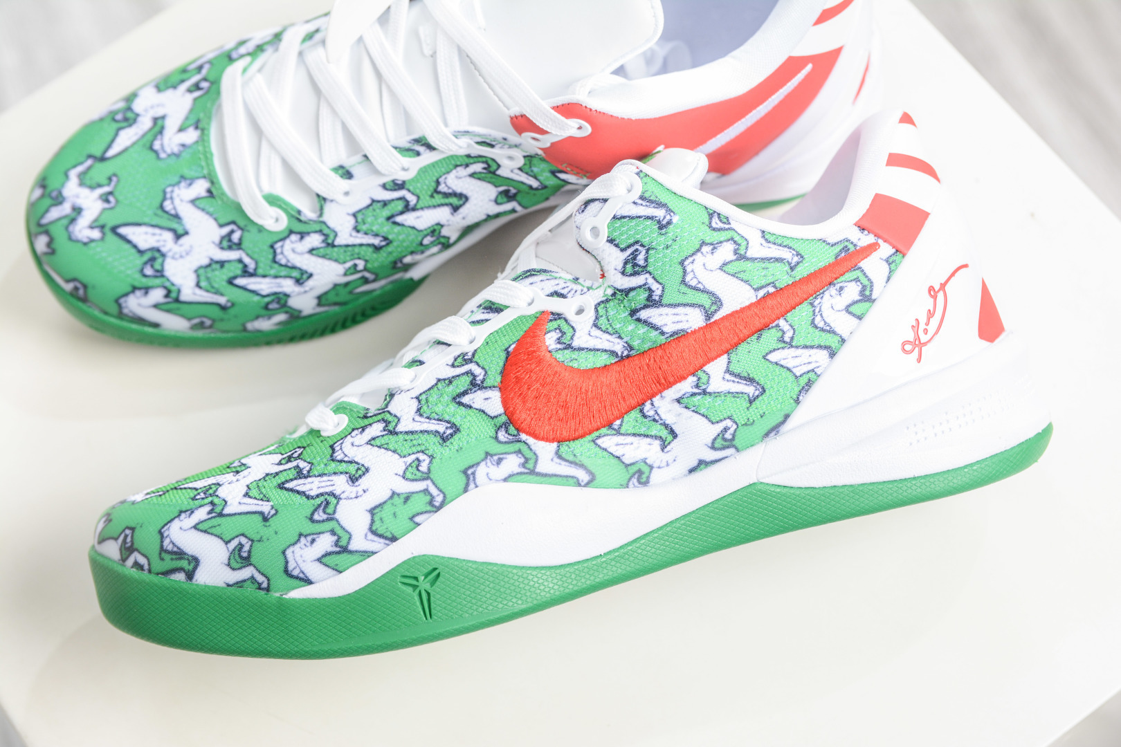Nike Zoom Kobe VIII 马年限定 CNY新年款 低帮复刻实战运动低帮文化篮球鞋 HF2793-021