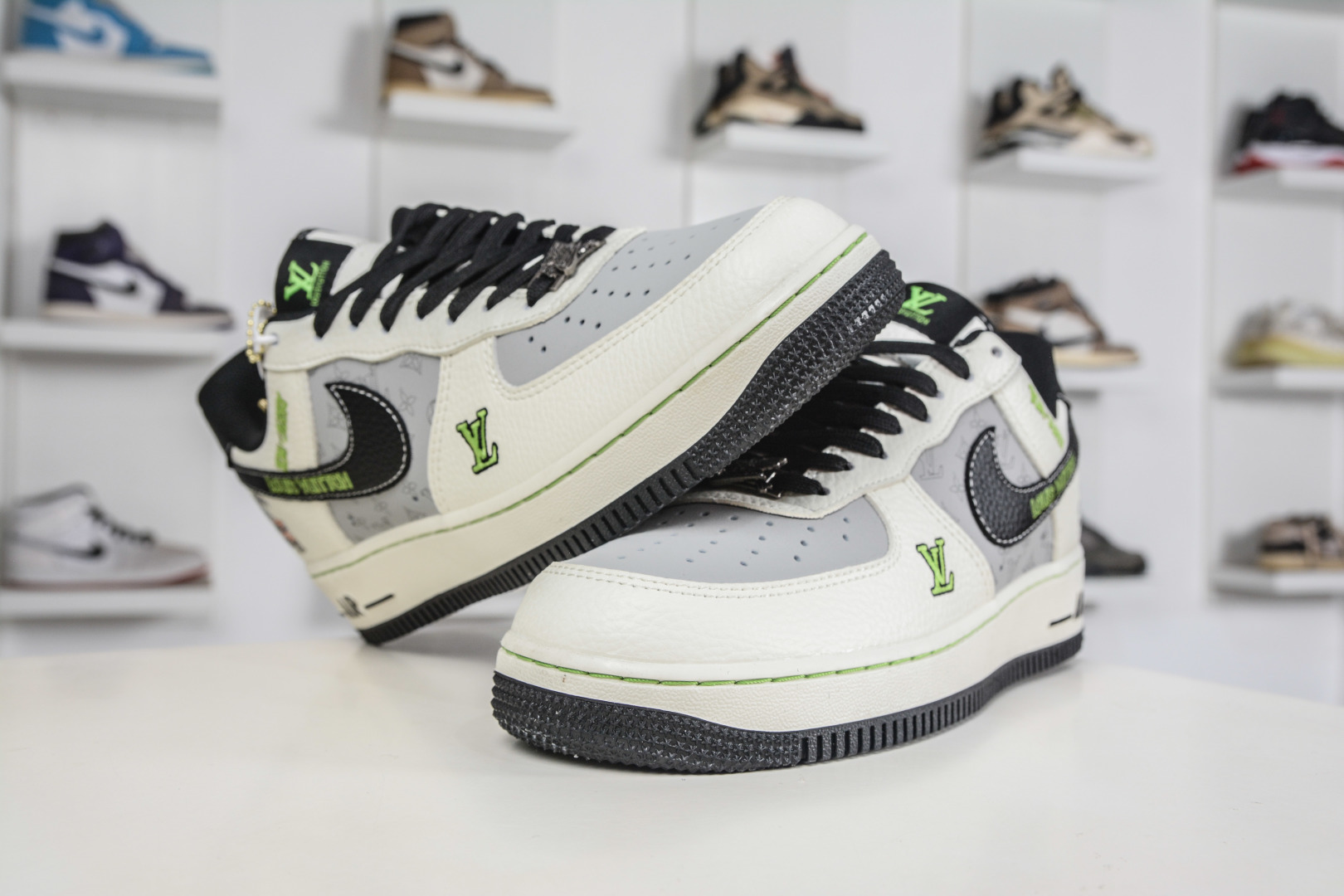 Nike Air Force 1 Low 07 x Louis Vuitton LV联名-白灰黑绿 XY9025-012-Top High Quatity Cheap Sneakers Fashion Clothing Clothes Bags handbags Shoes of all Brand wholesale With The best Quality And Beautiful Price from China Factory Chinese suppliers wholesaler seller Nike Air Force 1 Low 07 x Louis Vuitton LV联名-白灰黑绿 XY9025-012