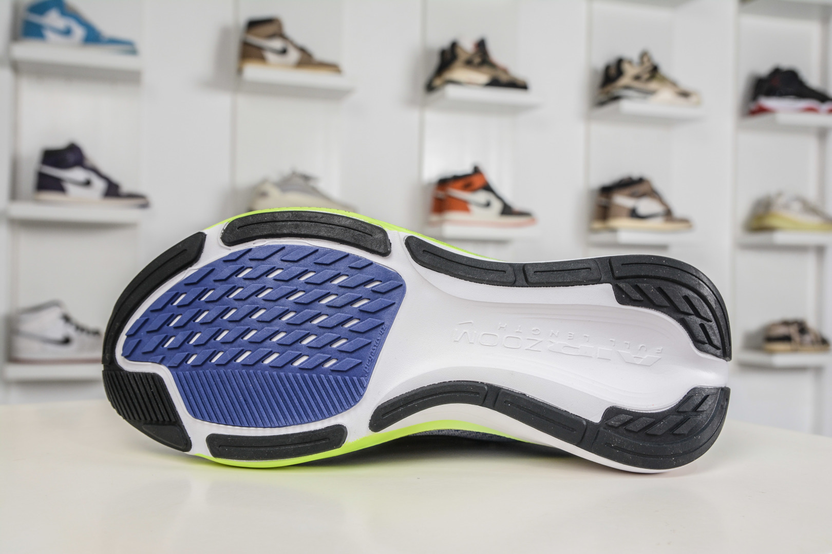 Air Zoom Pegasus 飞马42 H2306-501 Air Zoom Pegasus 飞马42 H2306-501