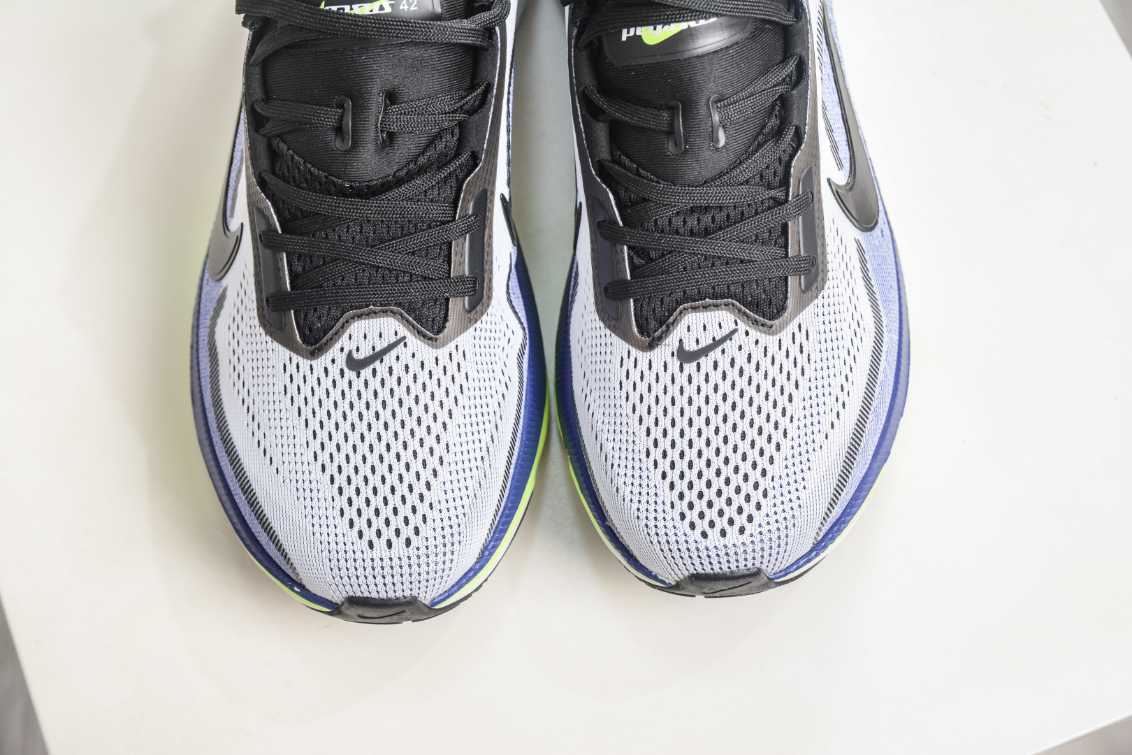 Air Zoom Pegasus 飞马42 H2306-501 Air Zoom Pegasus 飞马42 H2306-501