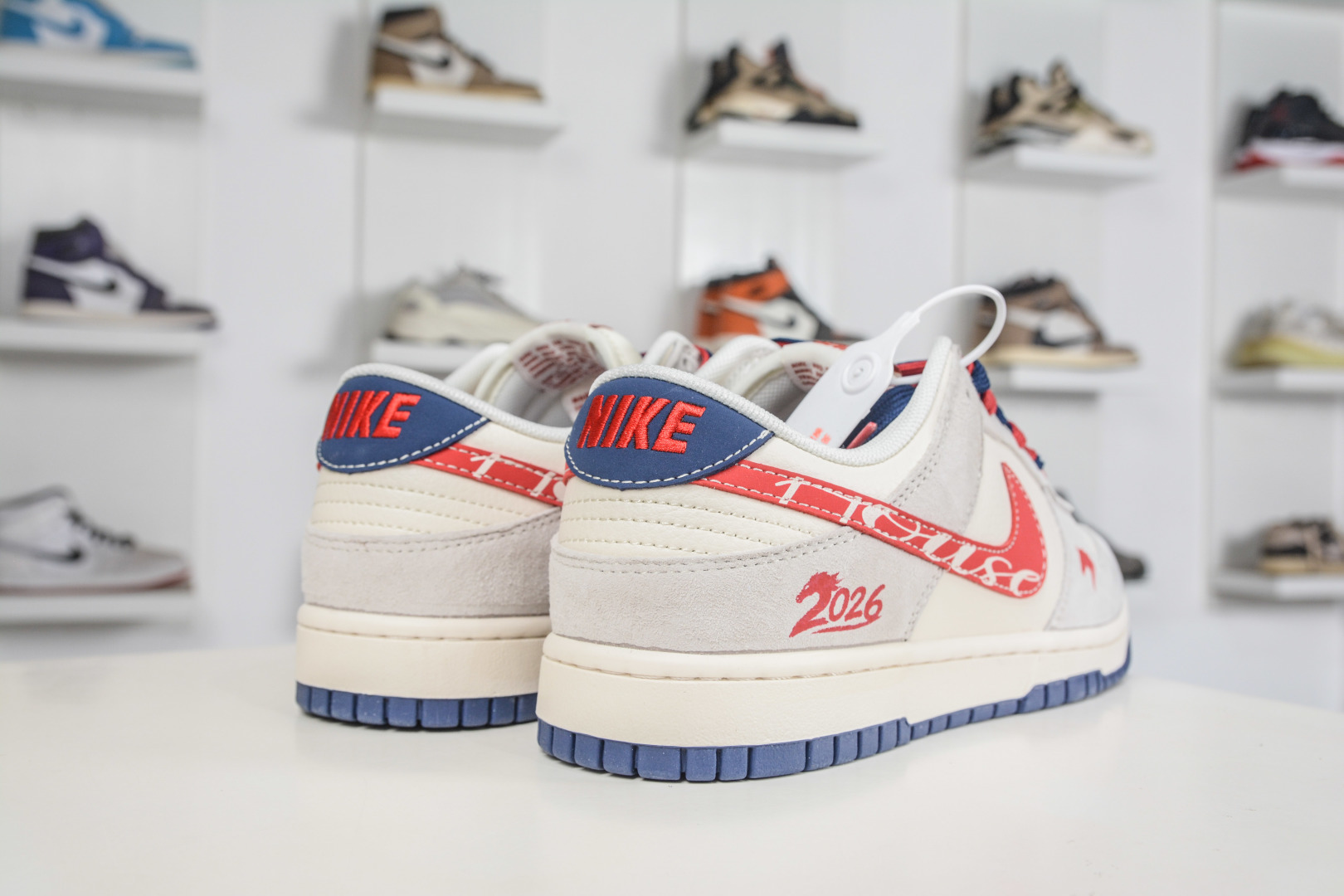 Nike SB Dunk Low 马年限定联名-米灰红 JJ2508-603-Top High Quatity Cheap Sneakers Fashion Clothing Clothes Bags handbags Shoes of all Brand wholesale With The best Quality And Beautiful Price from China Factory Chinese suppliers wholesaler seller Nike SB Dunk Low 马年限定联名-米灰红 JJ2508-603